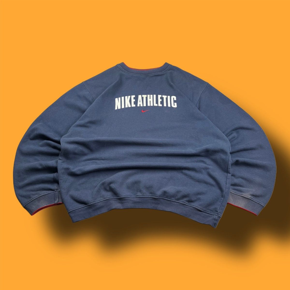 Nike × Vintage NIKE VINTAGE CENTER LOGO OVERSIZE BOXY SWEATSHIRT Size US XL / EU 56 / 4 - 1 Thumbnail