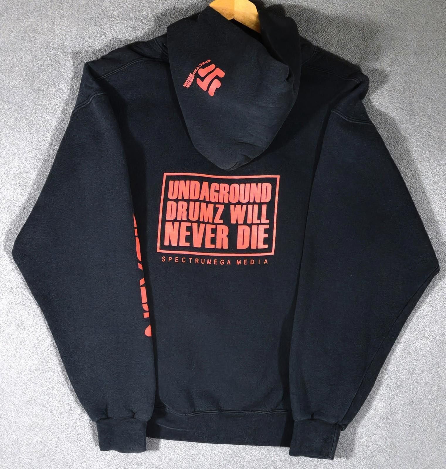 The Unbranded Brand Vintage Drumz Hoodie M Black Underground Drumz Never Die Size US M / EU 48-50 / 2 - 6 Thumbnail