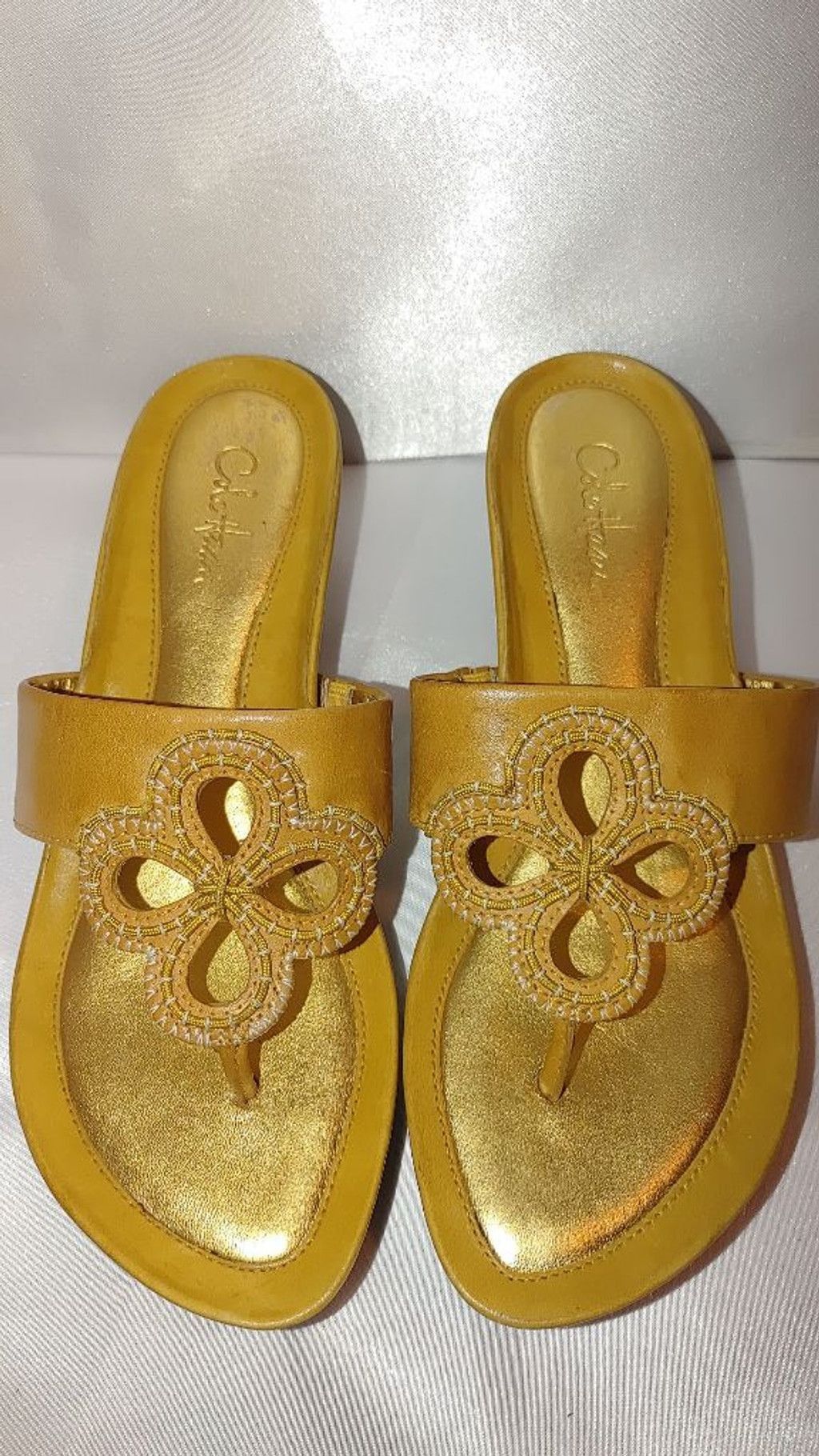 Cole Haan Cole Haan Larissa Patent Leather Thong Sandals Size 5.5 Size US 5.5 / IT 35.5 - 5 Thumbnail