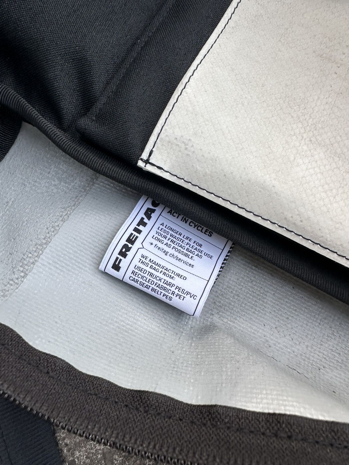 Freitag FREITAG F306 Hazzard Silver Tarp Recycled Backpack BRAND NEW Size ONE SIZE - 6 Thumbnail
