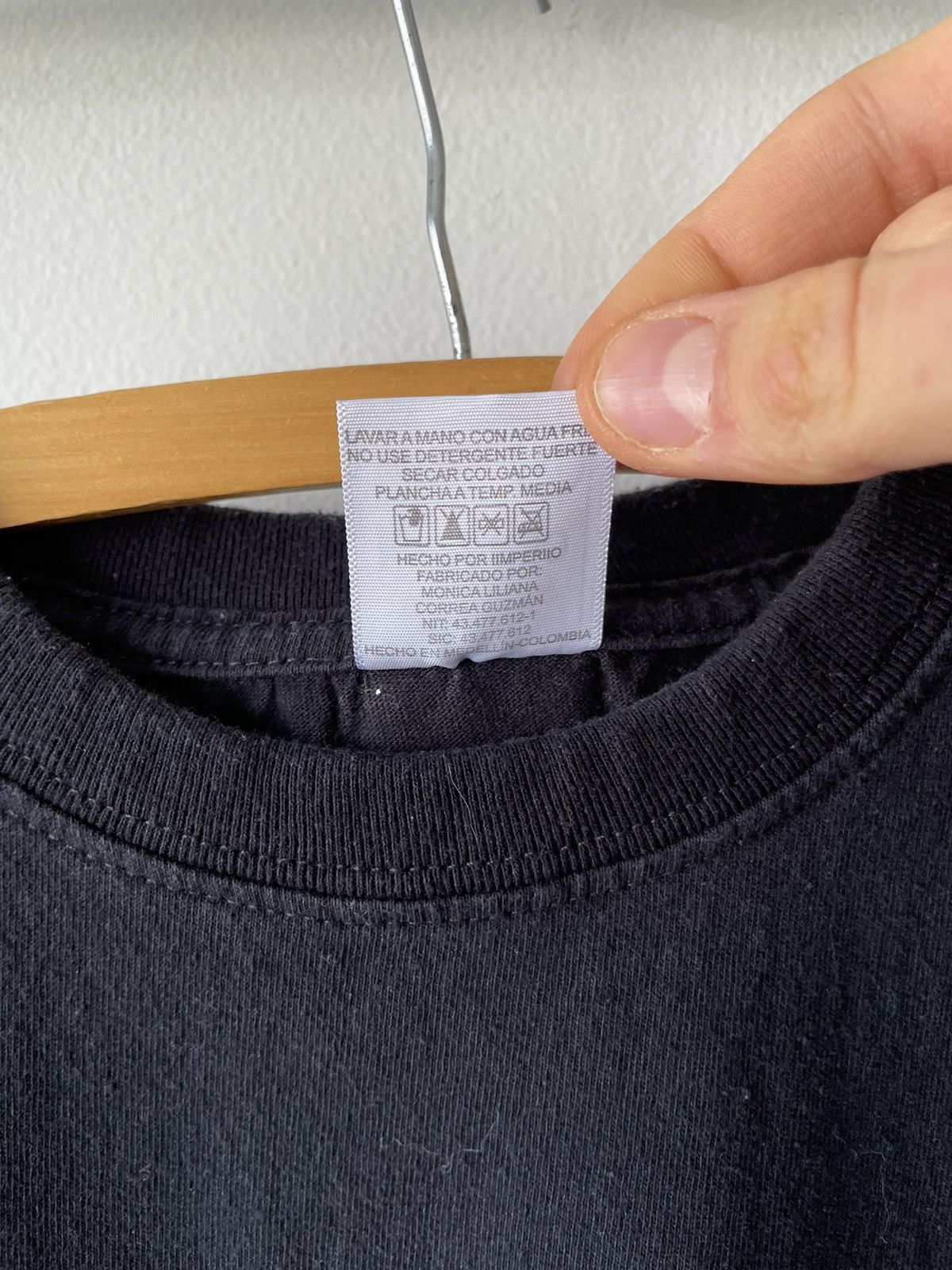 Japanese Brand × Vintage Vintage Japanese Attack On Titan Anime tee Size US L / EU 52-54 / 3 - 5 Thumbnail