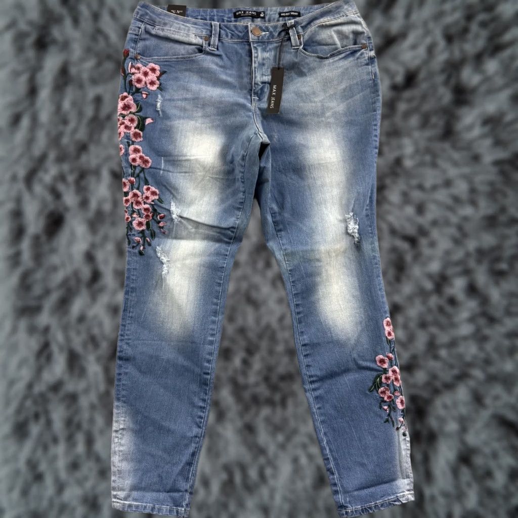 Denime Max Jeans Womens 14 Blue Mid Rise Skinny Denim Floral Embroidered Outdoor NWT Size 36" / US 14 / IT 50 - 1 Thumbnail