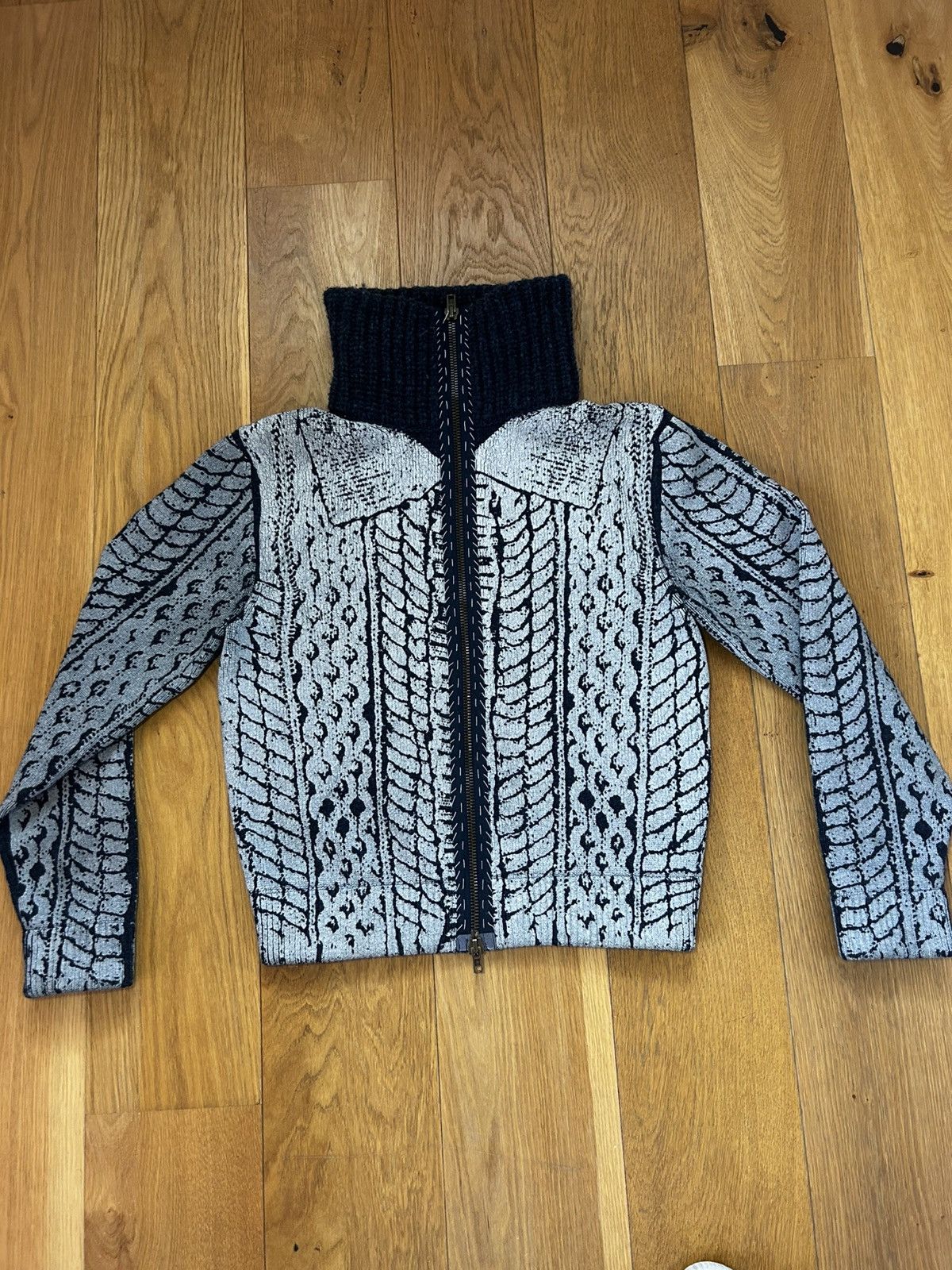 John Galliano × Maison Margiela Maison Margiela FW2016 Artisanal Painted Beaded Zip Sweater Size US M / EU 48-50 / 2 - 2 Thumbnail
