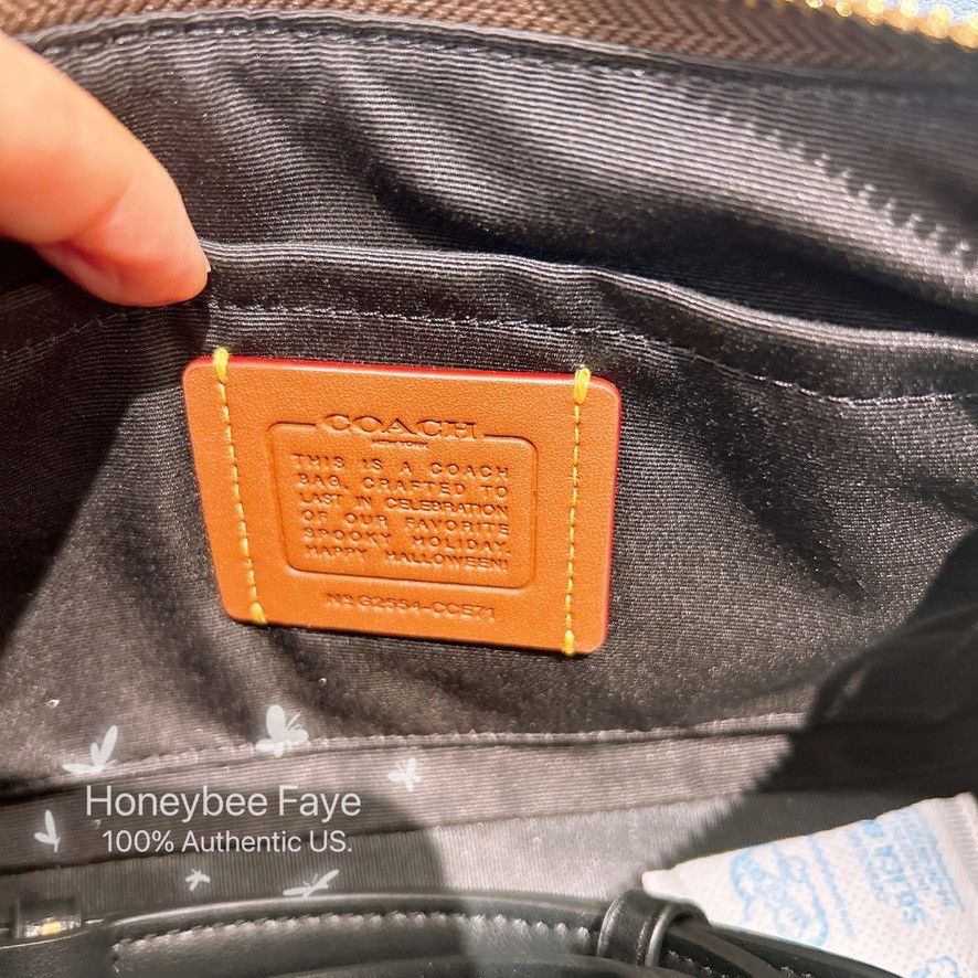 Coach Teri Shoulder Bag In Signature Canvas With Halloween CCE71 Size ONE SIZE - 5 Thumbnail