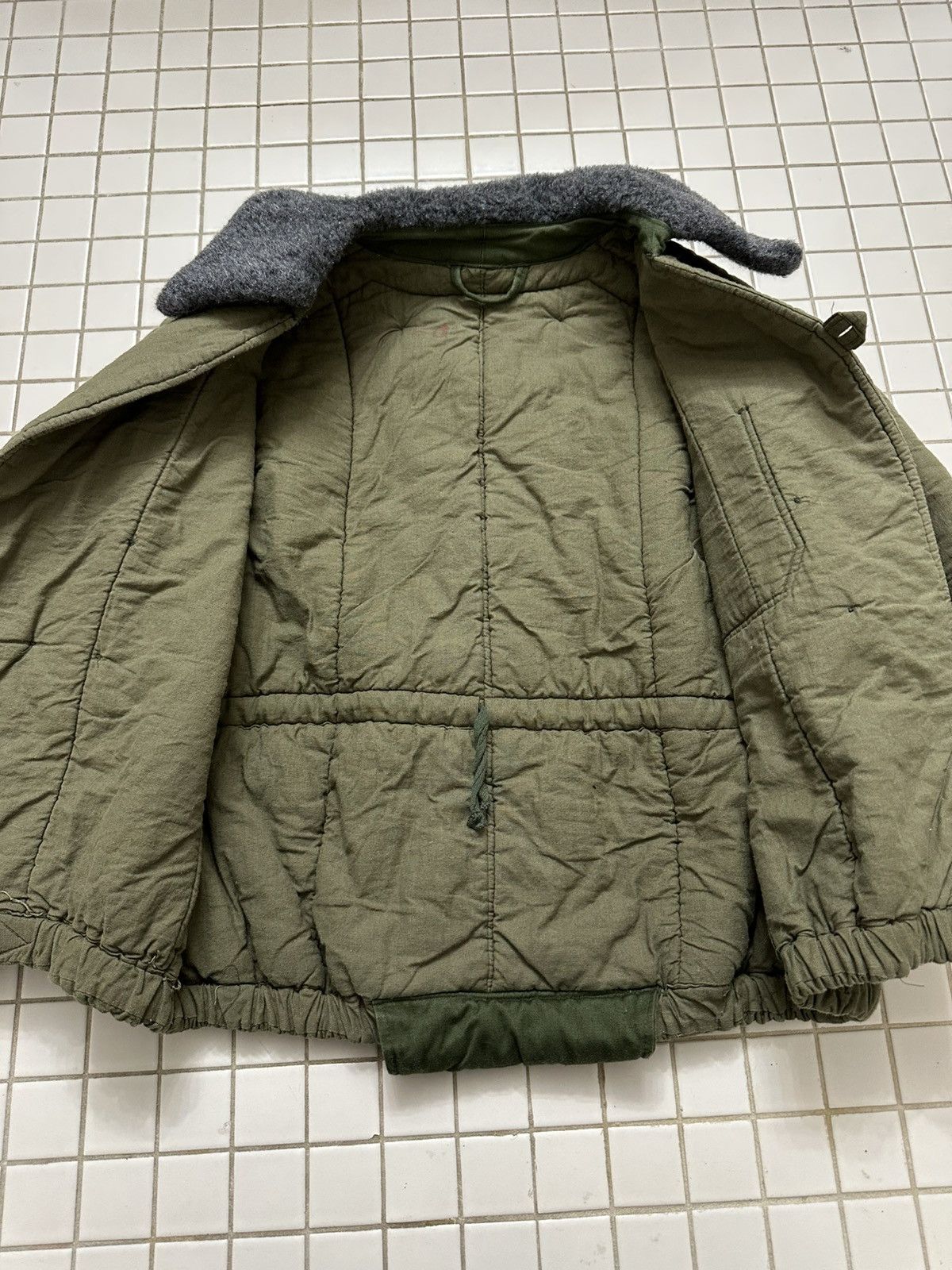 Vintage 60s Military Jacket liner with Shell Size US M / EU 48-50 / 2 - 5 Thumbnail
