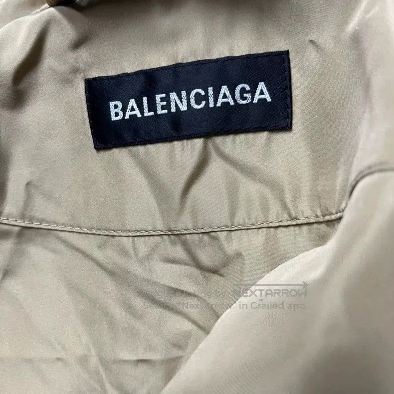 Balenciaga Balenciaga Beige Back Logo Jacket. Size US L / EU 52-54 / 3 - 4 Thumbnail
