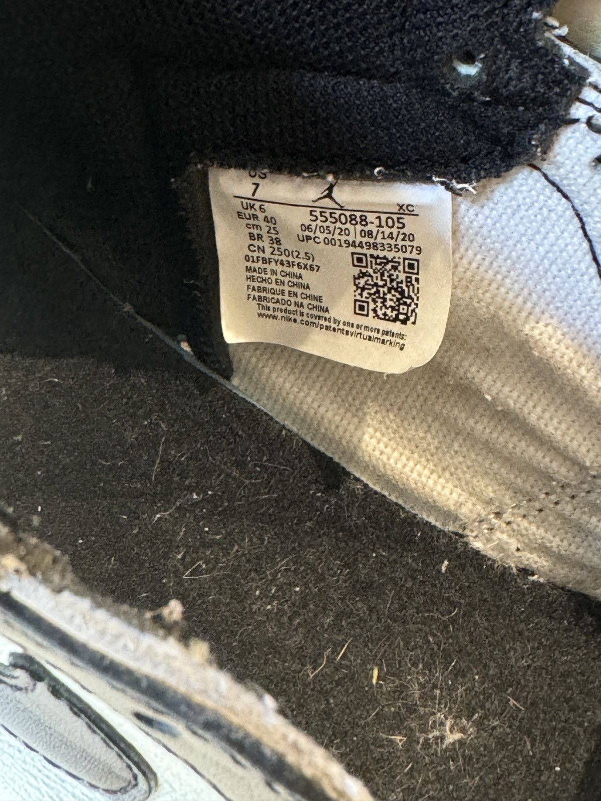 Nike Jordan 1 Retro High Top Dark Mocha Size US 7 / EU 40 - 8 Thumbnail