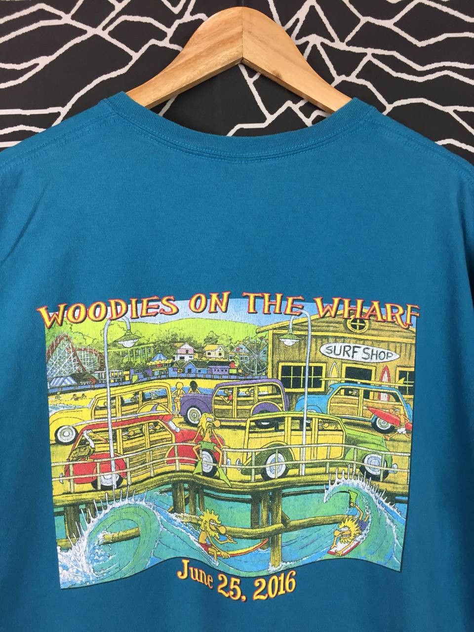 Vintage Woodies On The Wharf Santa Cruz 2016 Woodie Cars Event Tee Size US XL / EU 56 / 4 - 3 Thumbnail