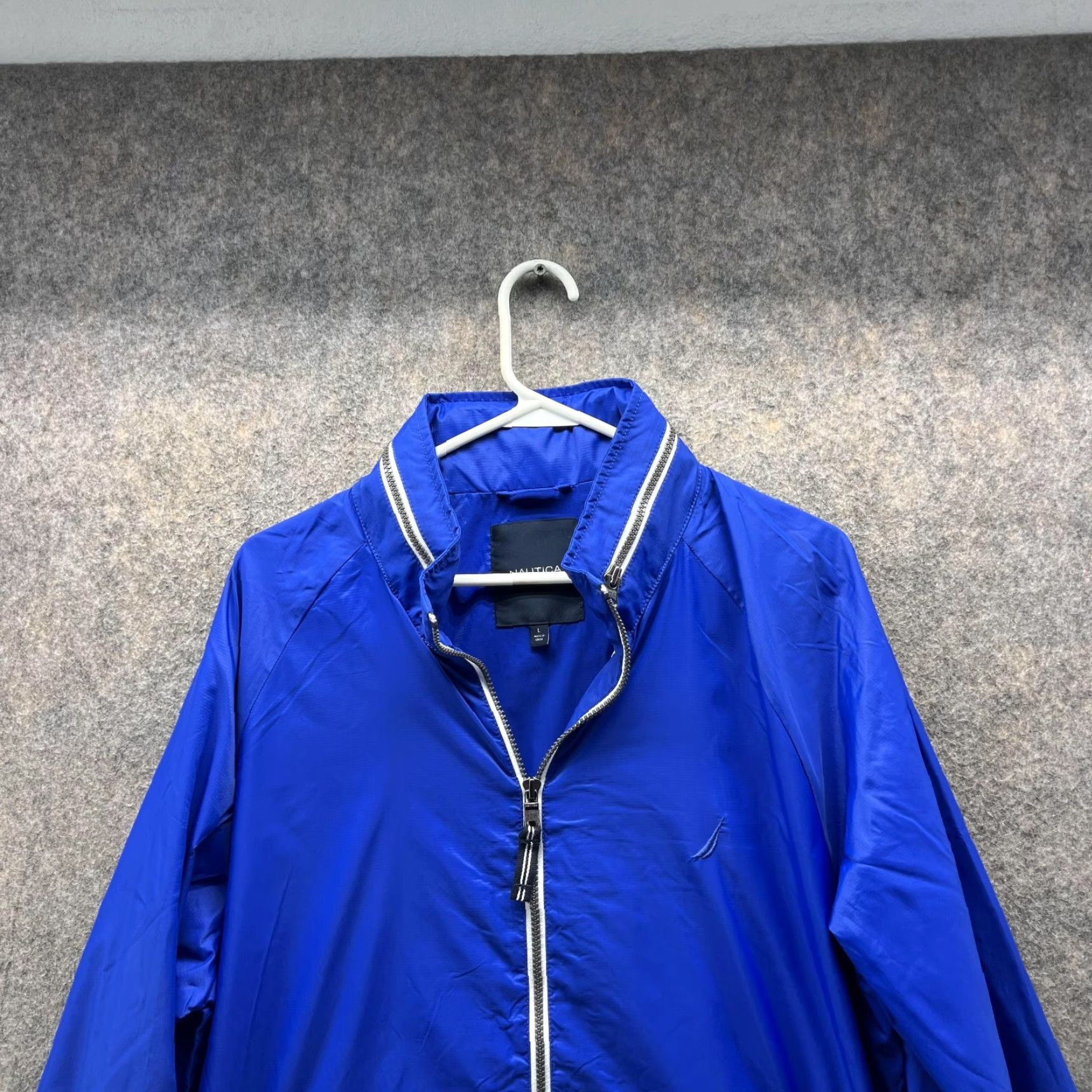 Nautica Nautica Jacket Windbreaker Full Zip Blue Large Men Regular Size L Nylon Parka Vintage no Size US L / EU 52-54 / 3 - 2 Thumbnail