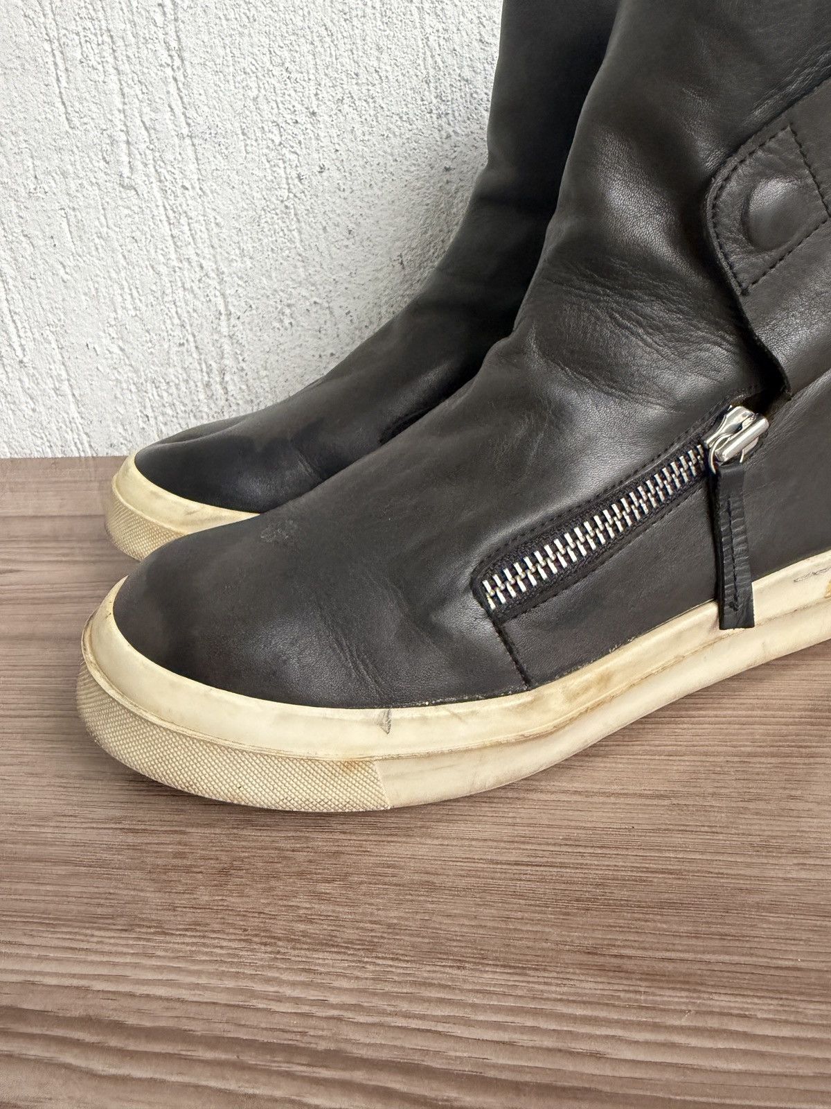 Cinzia Araia ☄️🔥double zip foldable like rick owens, kmrii, Size US 7 / EU 40 - 2 Thumbnail