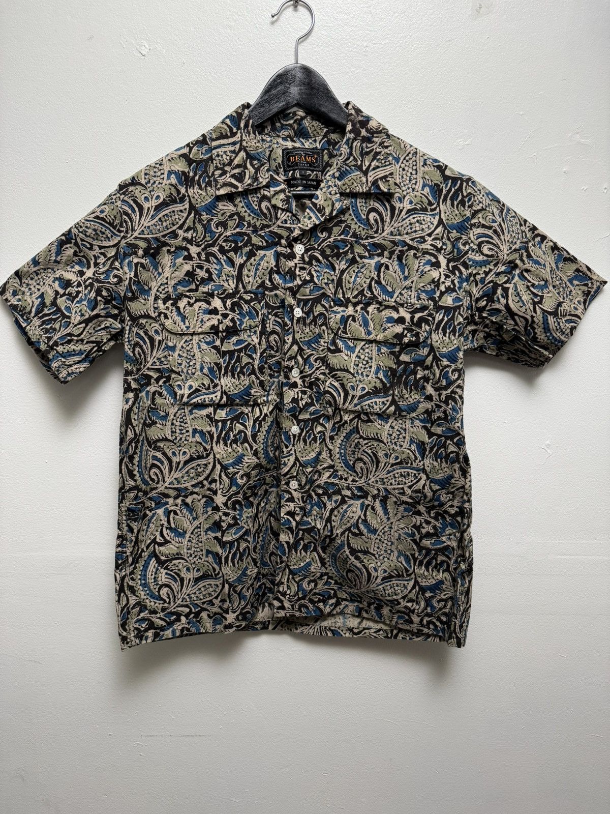 Beams Plus Beams Plus Short Sleeve Open Collar Floral Block Print Shirt Size US S / EU 44-46 / 1 - 1 Thumbnail