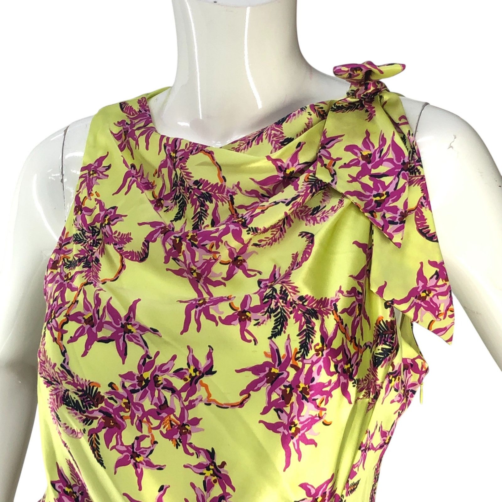 Cinq a Sept Cinq A Sept 5a7 Size S Top Nanon Gathered Sleeveless Orchids Size S / US 4 / IT 40 - 2 Thumbnail