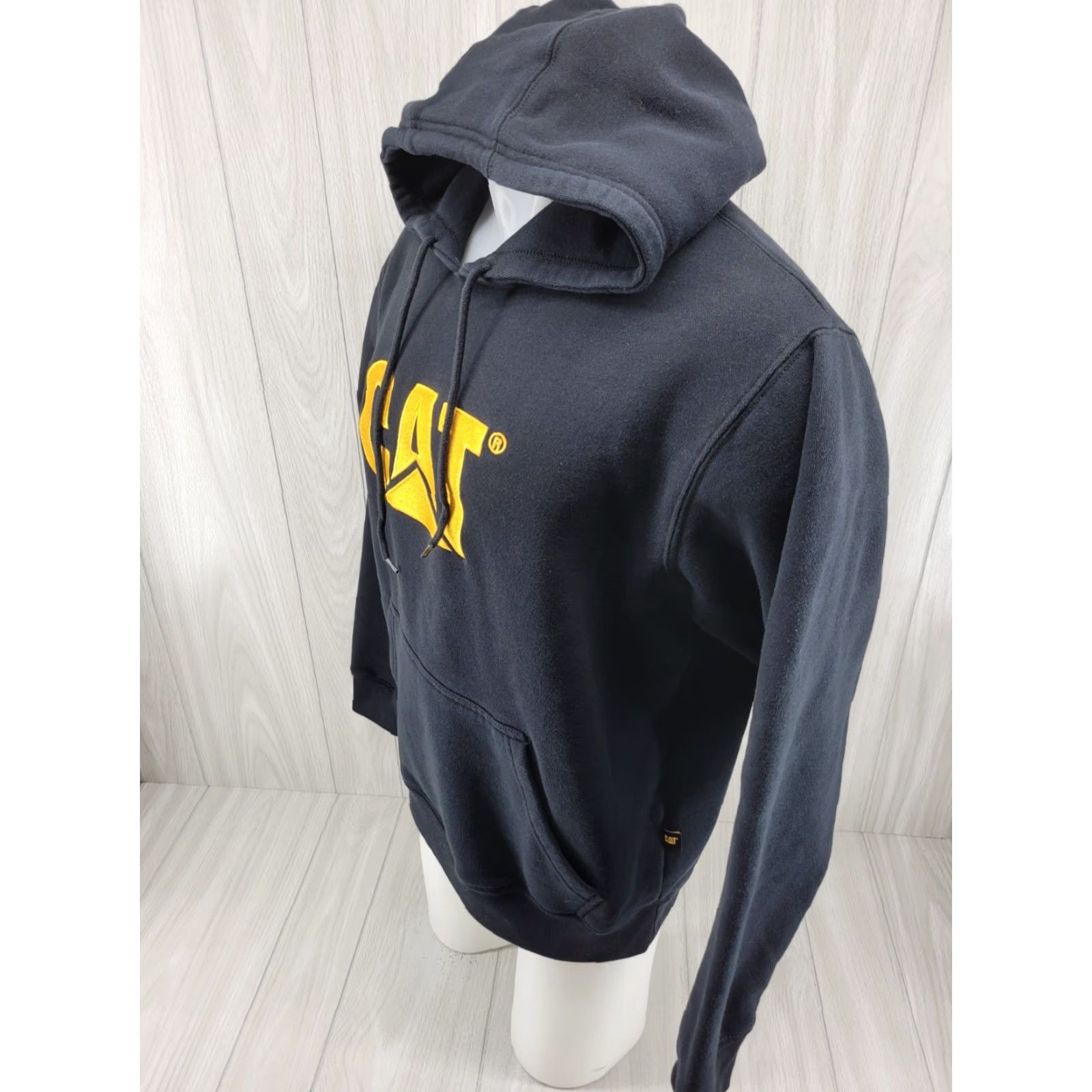 Vintage CAT Hoodie Adult Large Heavy Embroidered Sweatshirt Pullover Mens Black Cotton Polyester Size US L / EU 52-54 / 3 - 4 Thumbnail