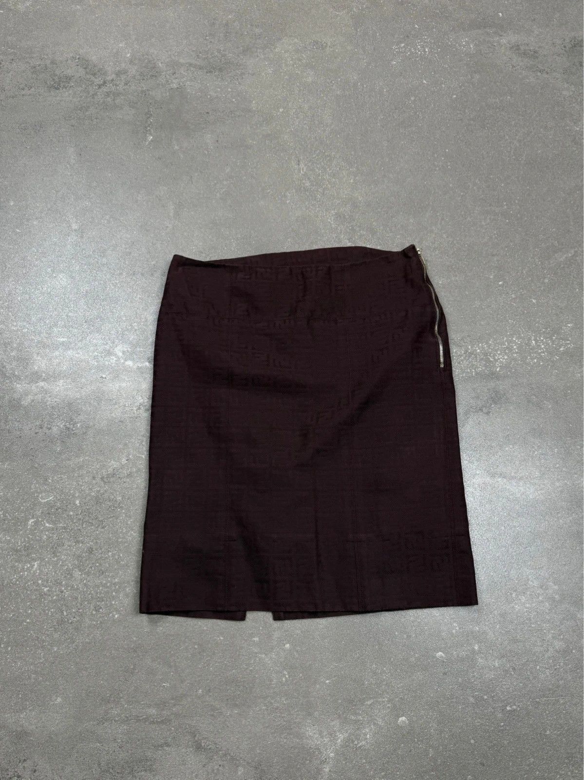 Fendi Fendi skirt monogram luxury old money street wear Size 30" / US 8 / IT 44 - 2 Thumbnail