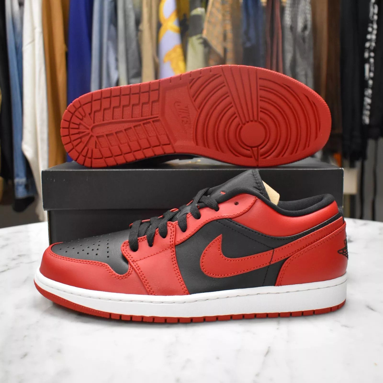 Jordan Brand × Nike Air Jordan 1 Low Bred Banned Black Red Sneakers 2020 Size US 10 / EU 43 - 1 Thumbnail