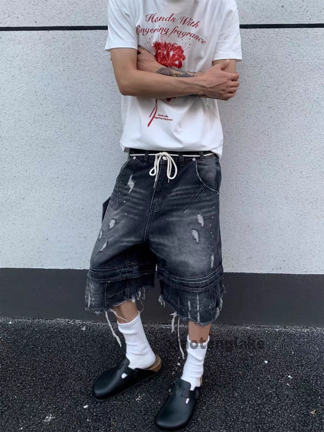 Designer Unisex utility loose baggy faded skate ripped cargo shorts Size US 32 / EU 48 - 5 Thumbnail