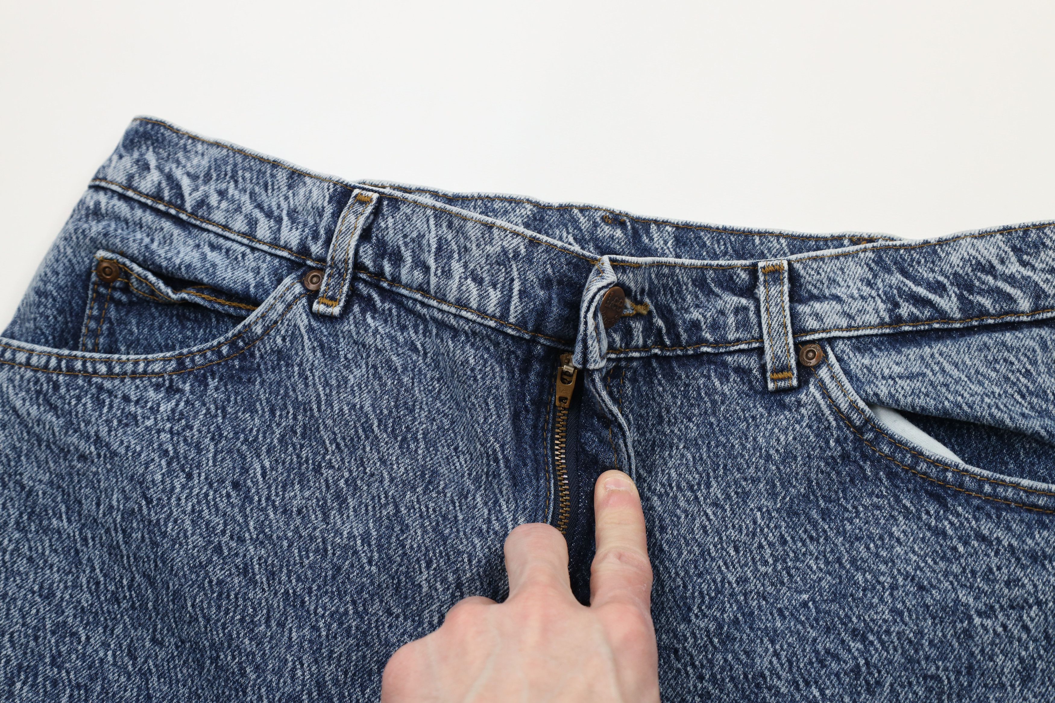 Lee × Vintage Vintage 90s Lee Acid Wash Straight Leg Denim Jeans Blue USA Size US 36 / EU 52 - 6 Thumbnail