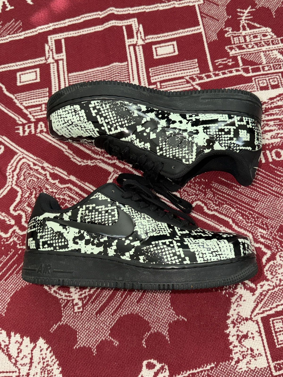 Nike Nike AF1 Foamposite snakeskin Size US 8.5 / EU 41-42 - 2 Thumbnail