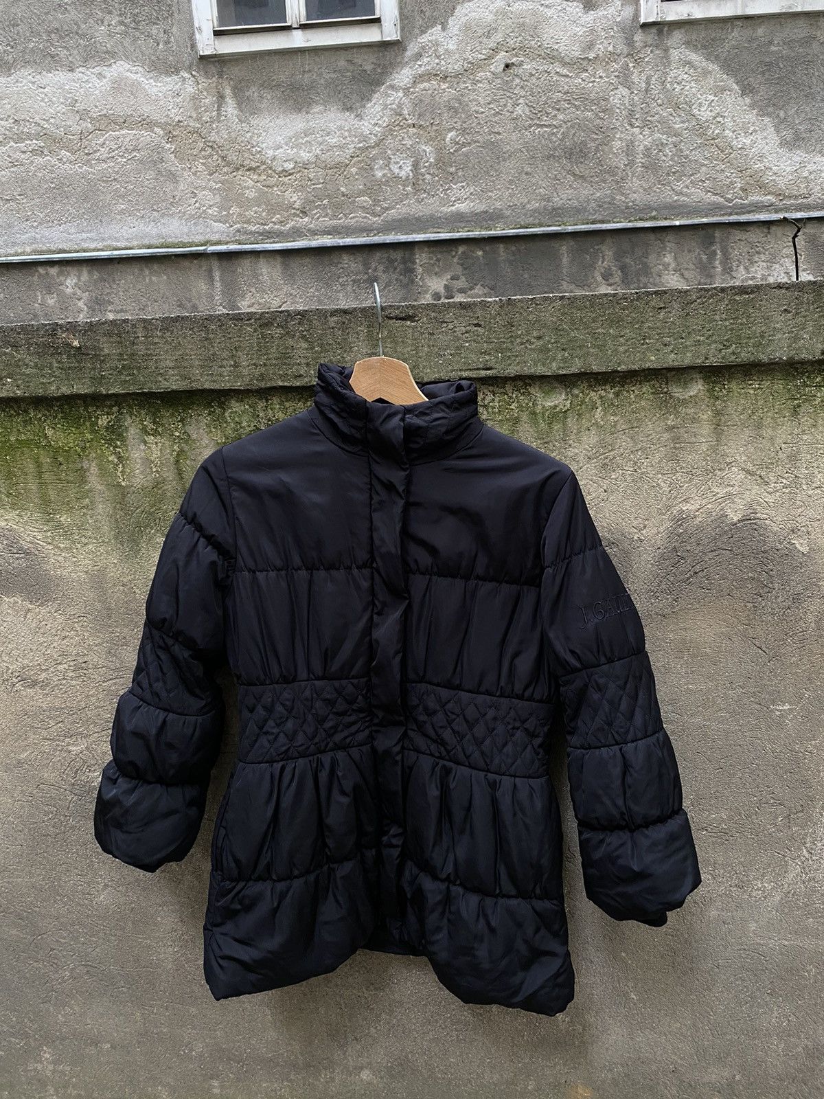 Jean Paul Gaultier Jean Paul Gaultier Junior Small Embroidered Logo Puffer Size S / US 4 / IT 40 - 1 Thumbnail