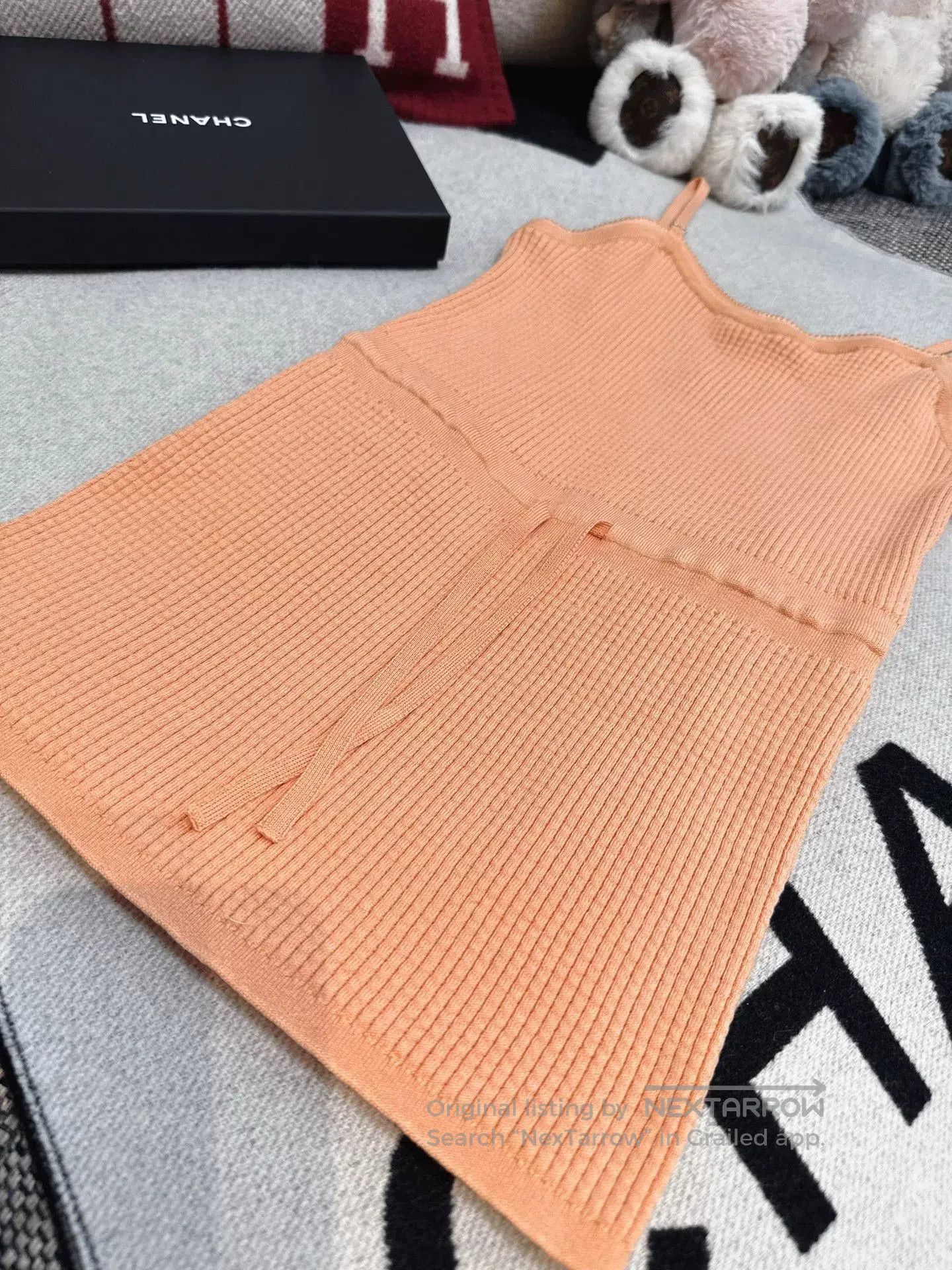 Chanel orange waffle knit spaghetti strap top. Size US M / EU 48-50 / 2 - 2 Thumbnail