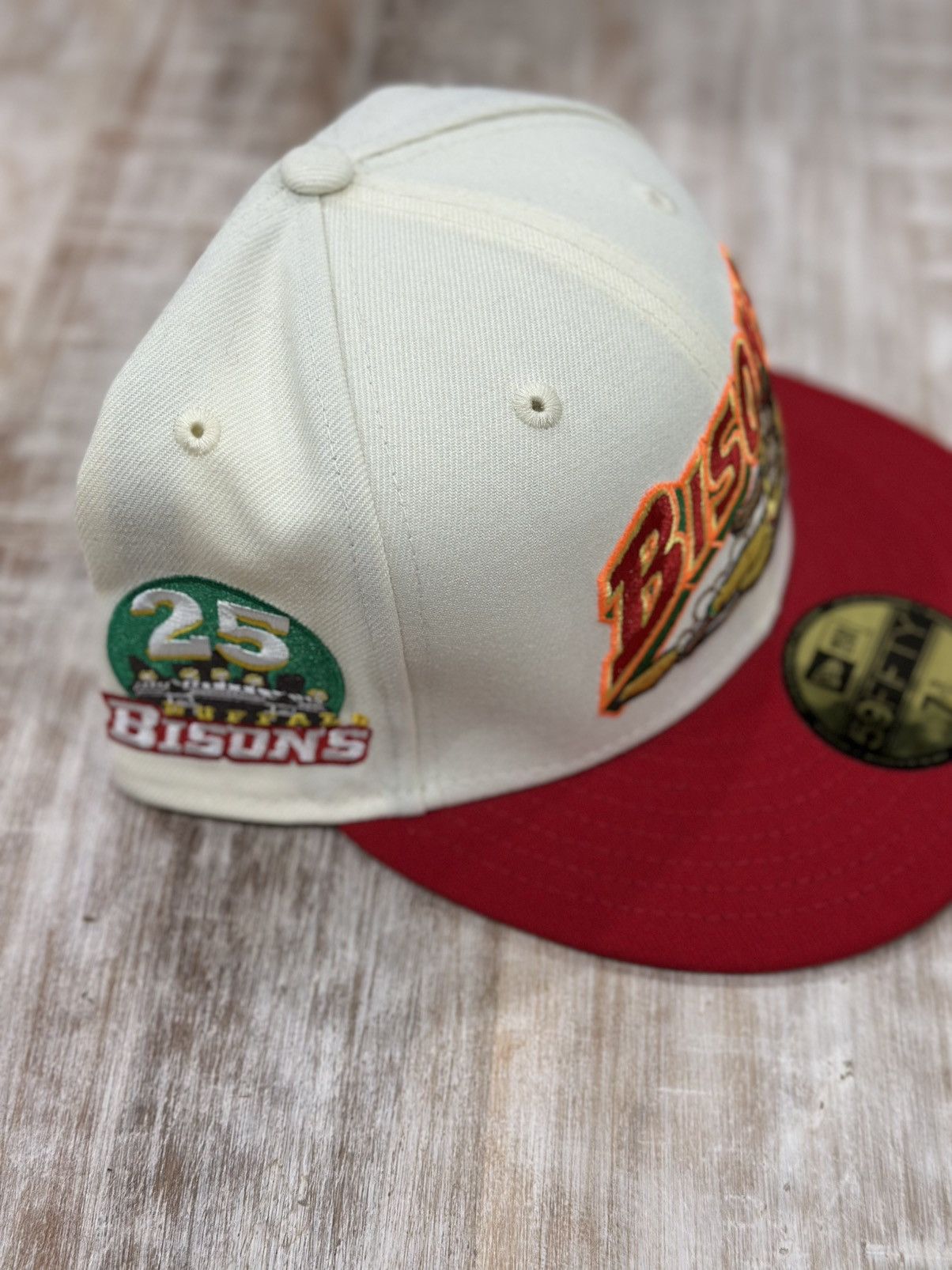 New Era × Topperz 7 3/4 Bisons two tone New era Fitted hat Size ONE SIZE - 2 Thumbnail