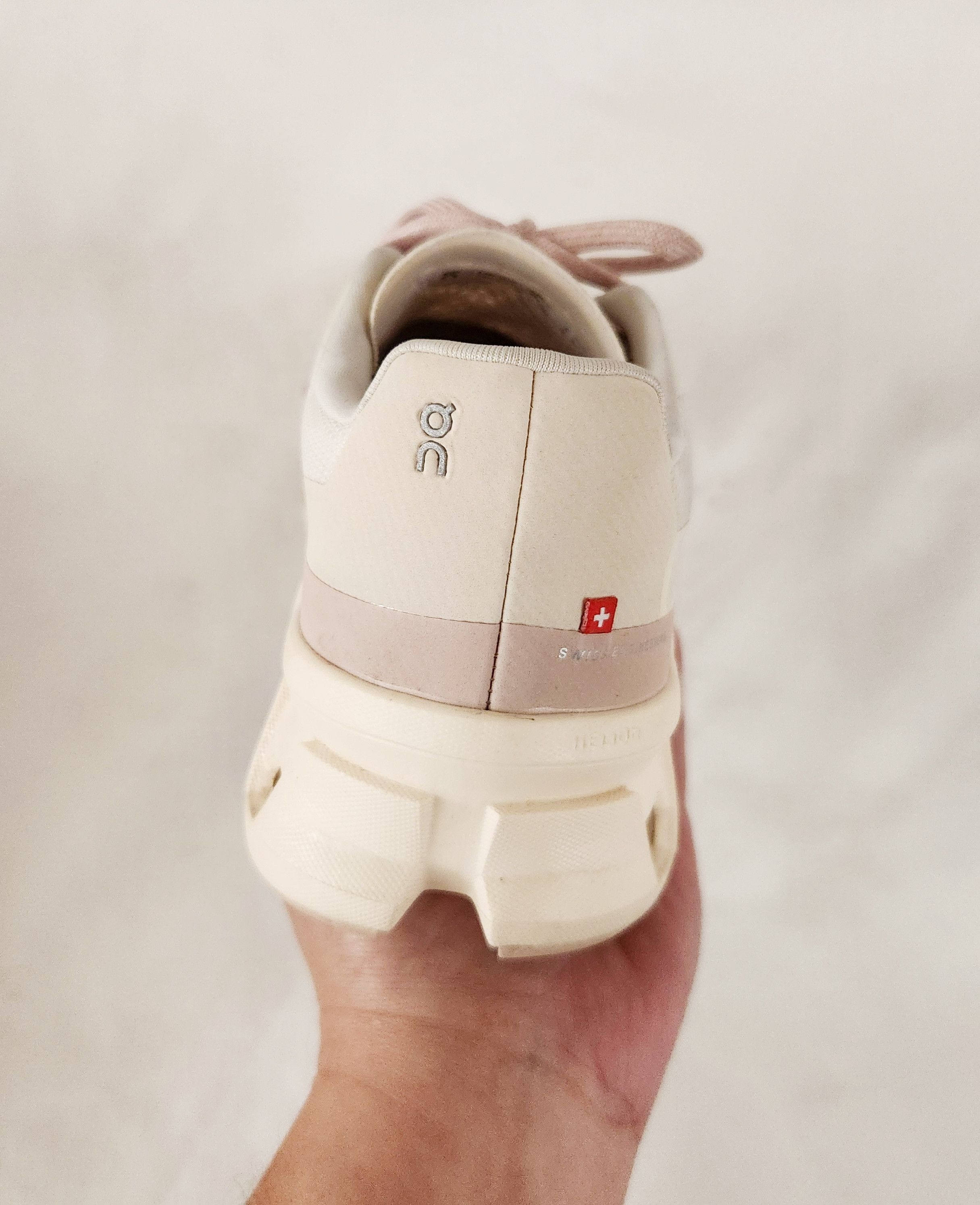On On Running Women's Cloudmonster Shoes Moon Fawn pink SZ 9 Size US 9 / IT 39 - 4 Thumbnail