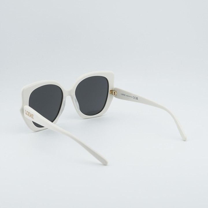 Loewe Loewe LW40133I 25A Sunglasses Ivory Butterfly Frame, Smoke Size ONE SIZE - 9 Thumbnail