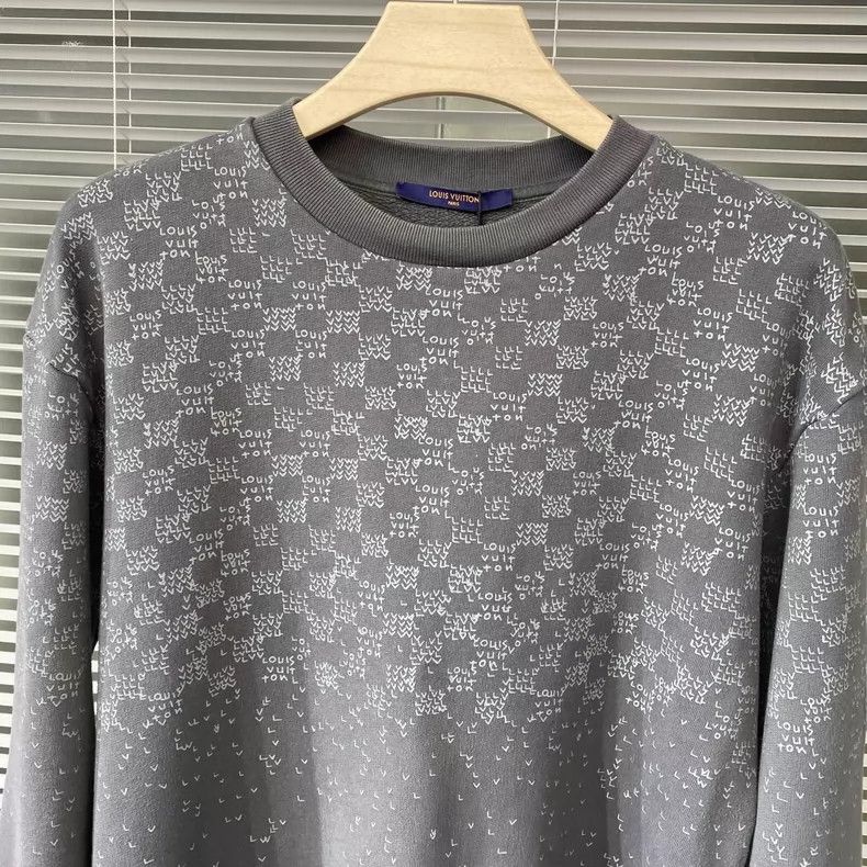 Louis Vuitton LOUIS VUITTON Checkerboard Gradient Small Plane Full Print Size US L / EU 52-54 / 3 - 3 Thumbnail