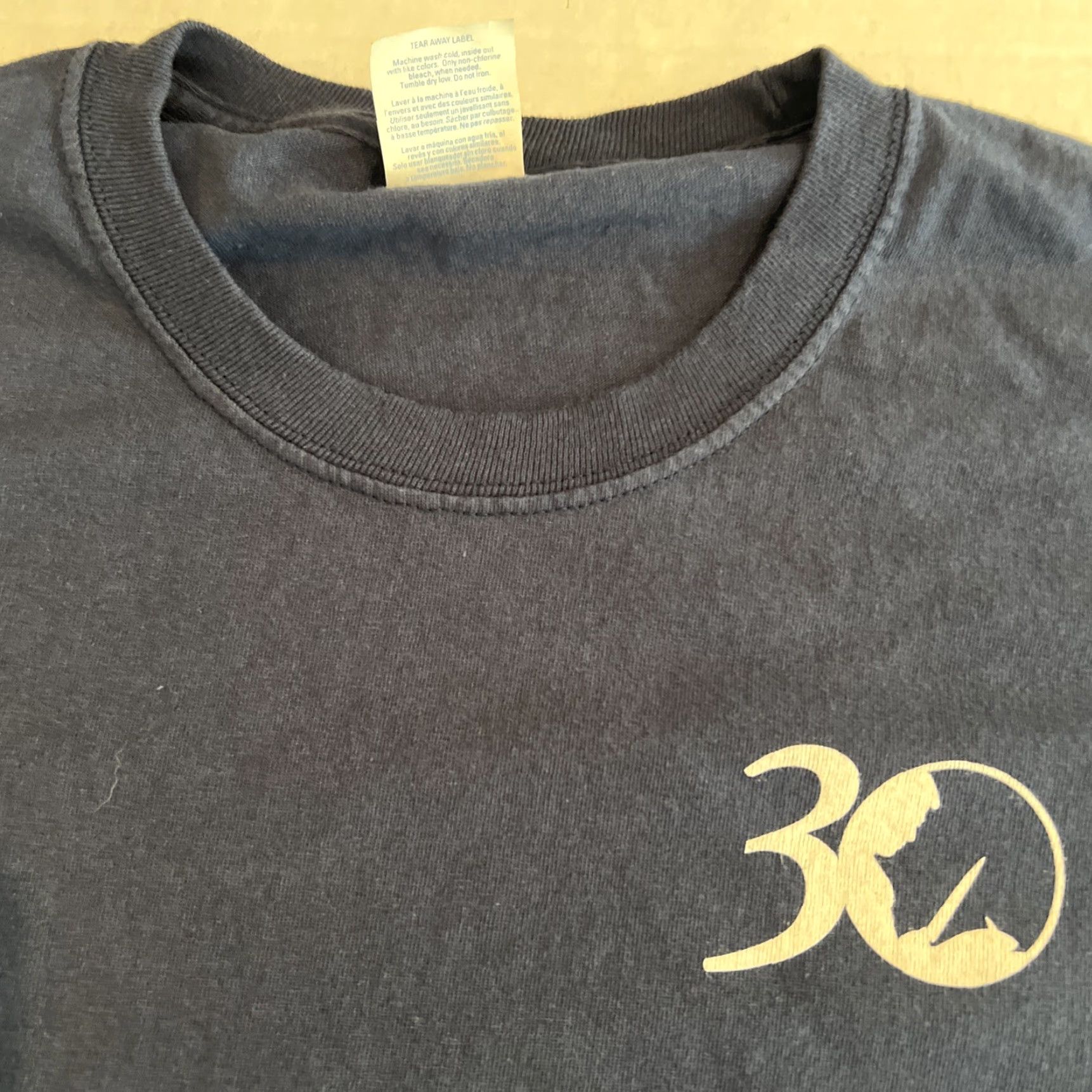 Vintage Nobu Restaurant Shirt 30th Anniversary Canvas T-Shirt Black L Mens Regular Short Sleeve Crew Neck Logo Nozawa Authentic NWOT Vintage: No Size US L / EU 52-54 / 3 - 3 Thumbnail