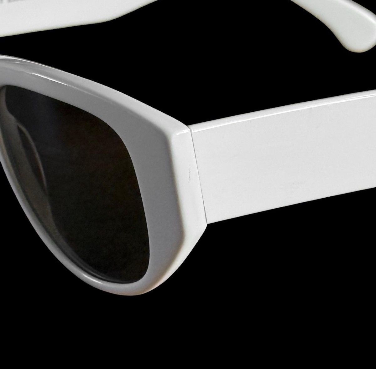 Other Carla colour Desire white sunglasses Size ONE SIZE - 4 Thumbnail