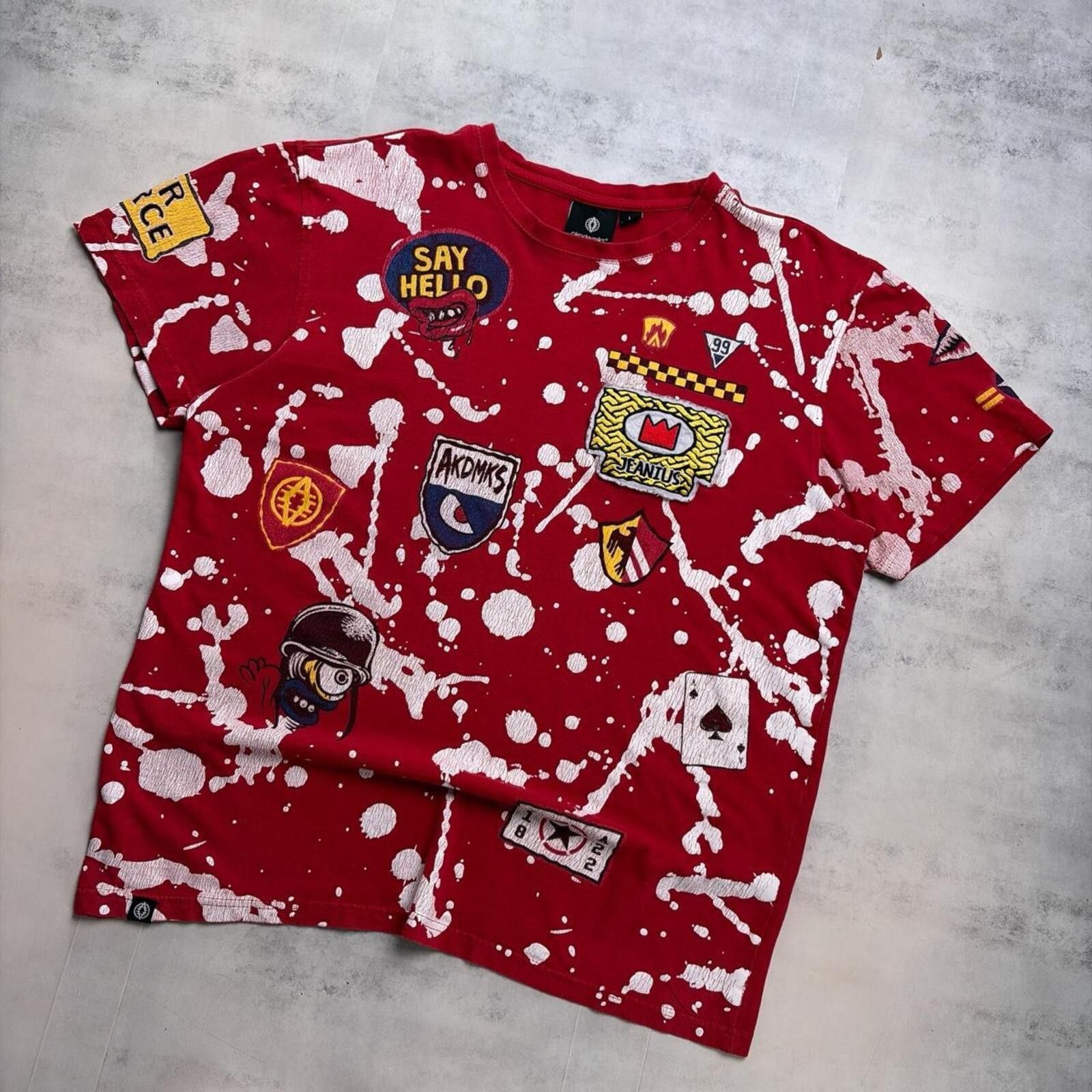 Akademiks Y2K Red Akademiks Grunge AOP Skater Gothic T-Shirt Size US L / EU 52-54 / 3 - 2 Thumbnail