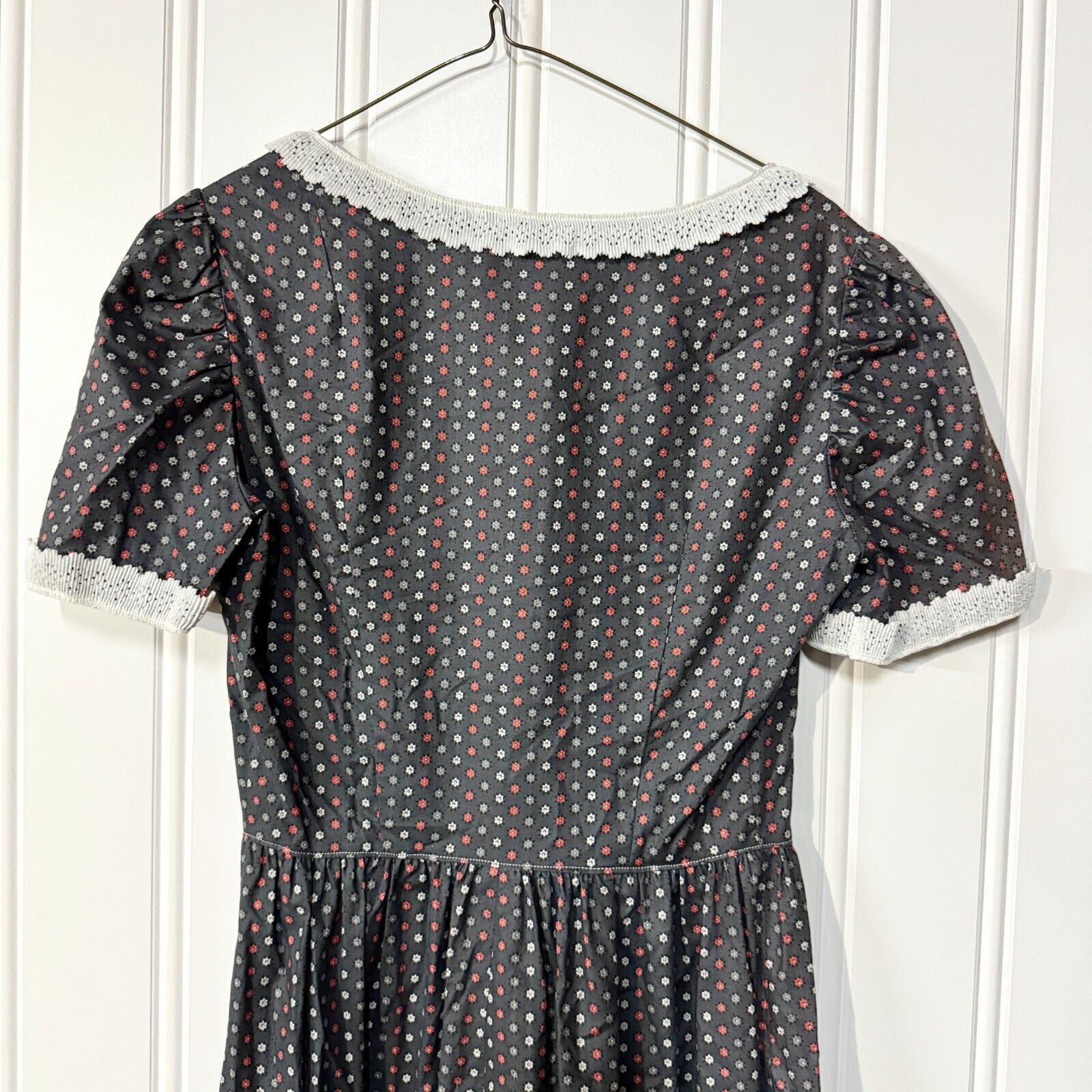 Vintage Dress Size Medium Cottage 50s Button Down Maxi