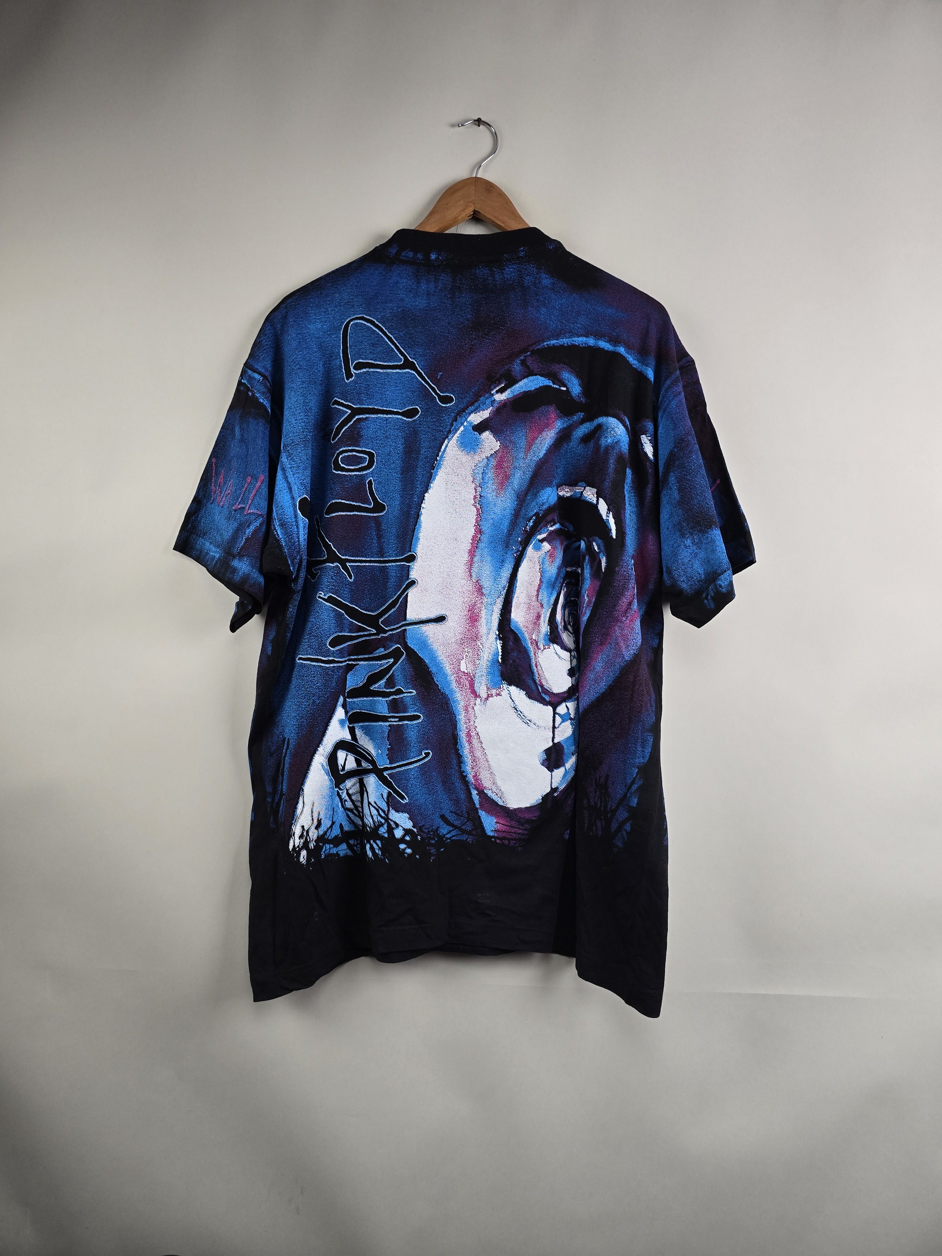 Band Tees × Pink Floyd × Vintage 1994 Pink Floyd The Wall All over print XL 23" 30.5" Size US XL / EU 56 / 4 - 6 Thumbnail