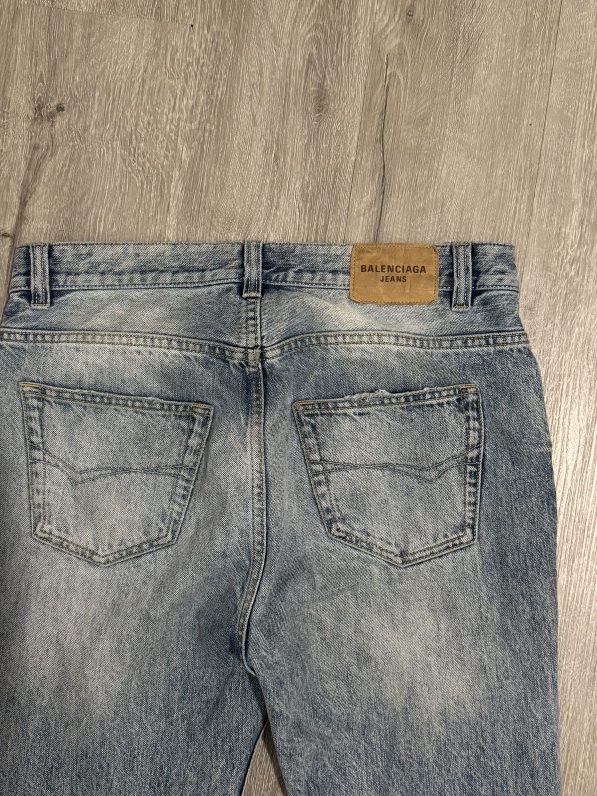 Balenciaga Balenciaga FALL22 “Lost Tape” flared jeans Size US 29 - 7 Thumbnail