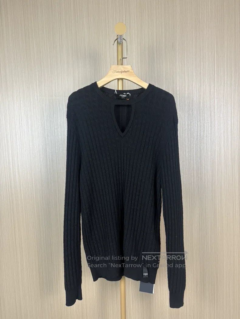 Fendi Fendi Black Wool Crewneck Sweater Size US M / EU 48-50 / 2 - 1 Thumbnail