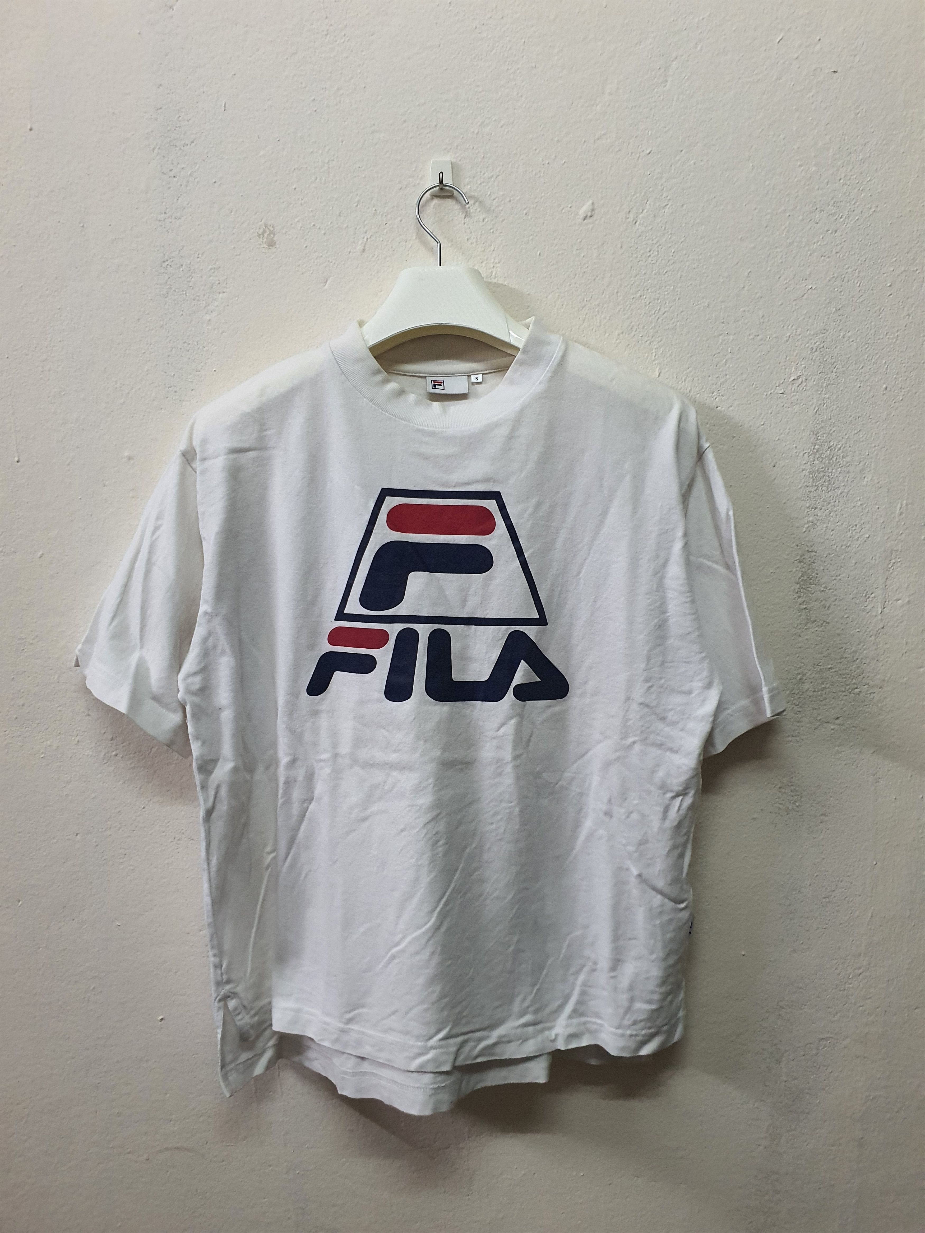 Fila Fila big logo t-shirt Size US S / EU 44-46 / 1 - 3 Thumbnail
