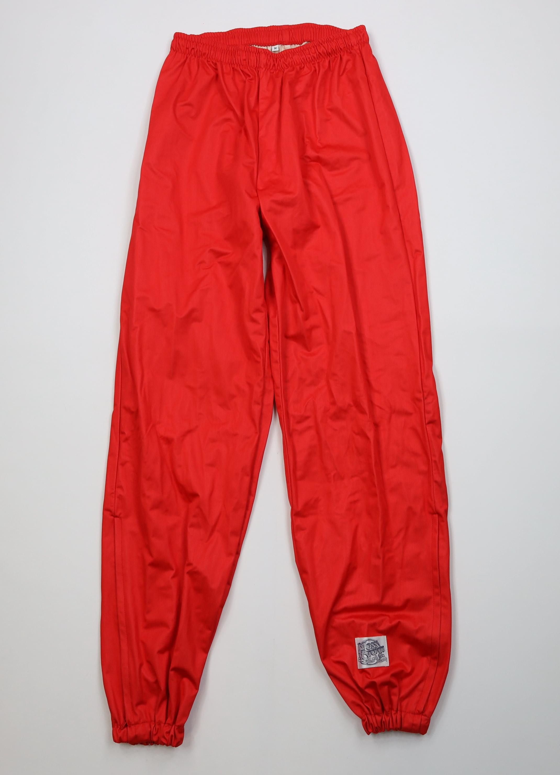 Vintage Vintage 80s Streetwear Waterproof Joggers Pants Red USA Size US 34 / EU 50 - 1 Thumbnail