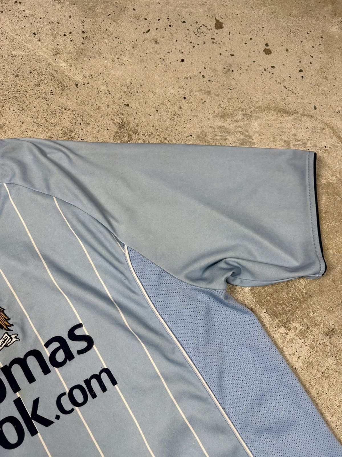 Le Coq Sportif × Vintage Vintage Le Coq Sportif x Manchester City 2007/2008 Home Tee Size US L / EU 52-54 / 3 - 9 Thumbnail
