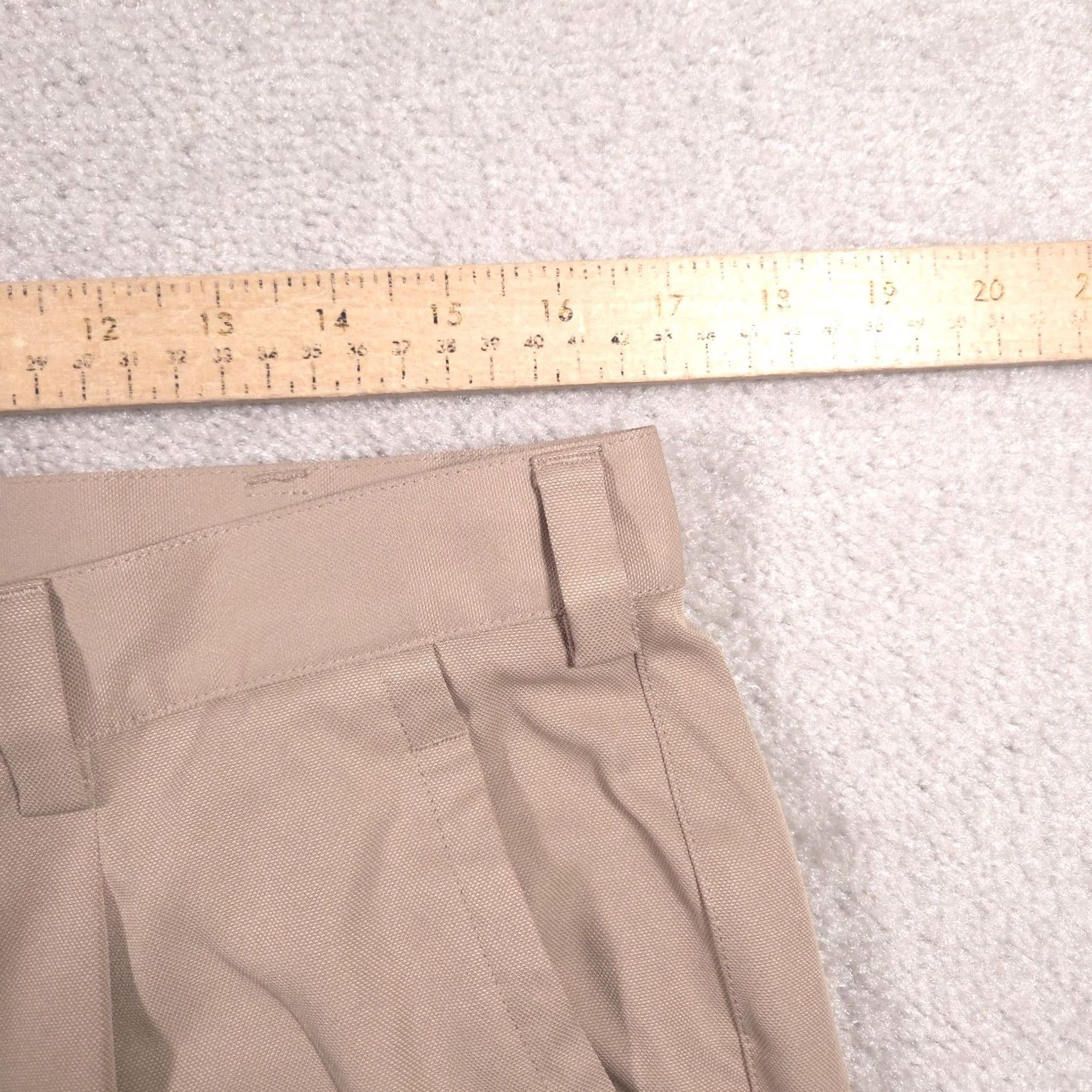 Nike Nike Golf Pants Mens 34 Beige Twill Pleated Moisture Wicking Performance Regular Straight Leg Pants Mens Golf Size US 34 / EU 50 - 6 Thumbnail