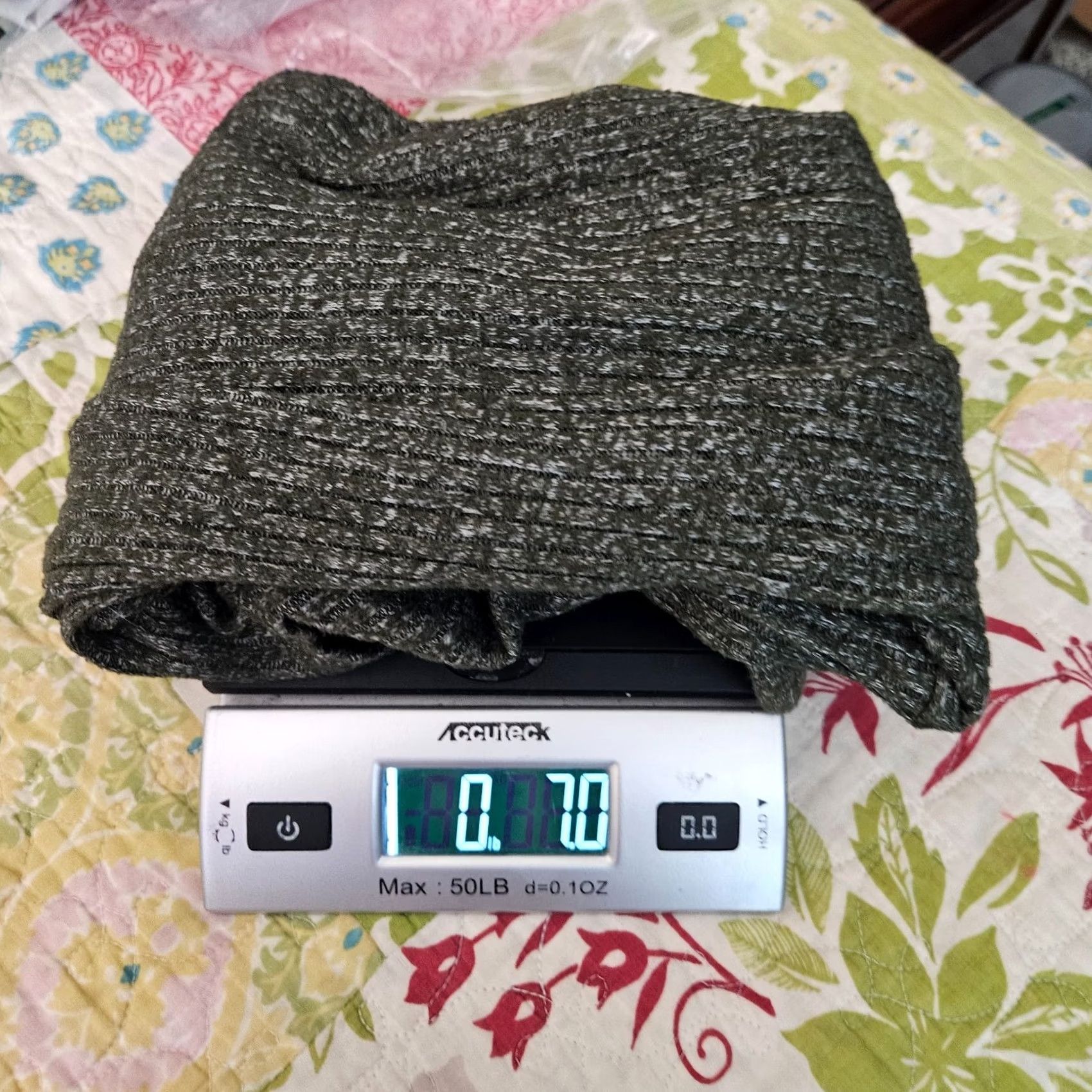 American Eagle Outfitters American Eagle Outfitters Top Shirt Womens S Green V-Neck Knit Pullover Regular All Seasons Size S / US 4 / IT 40 - 8 Thumbnail