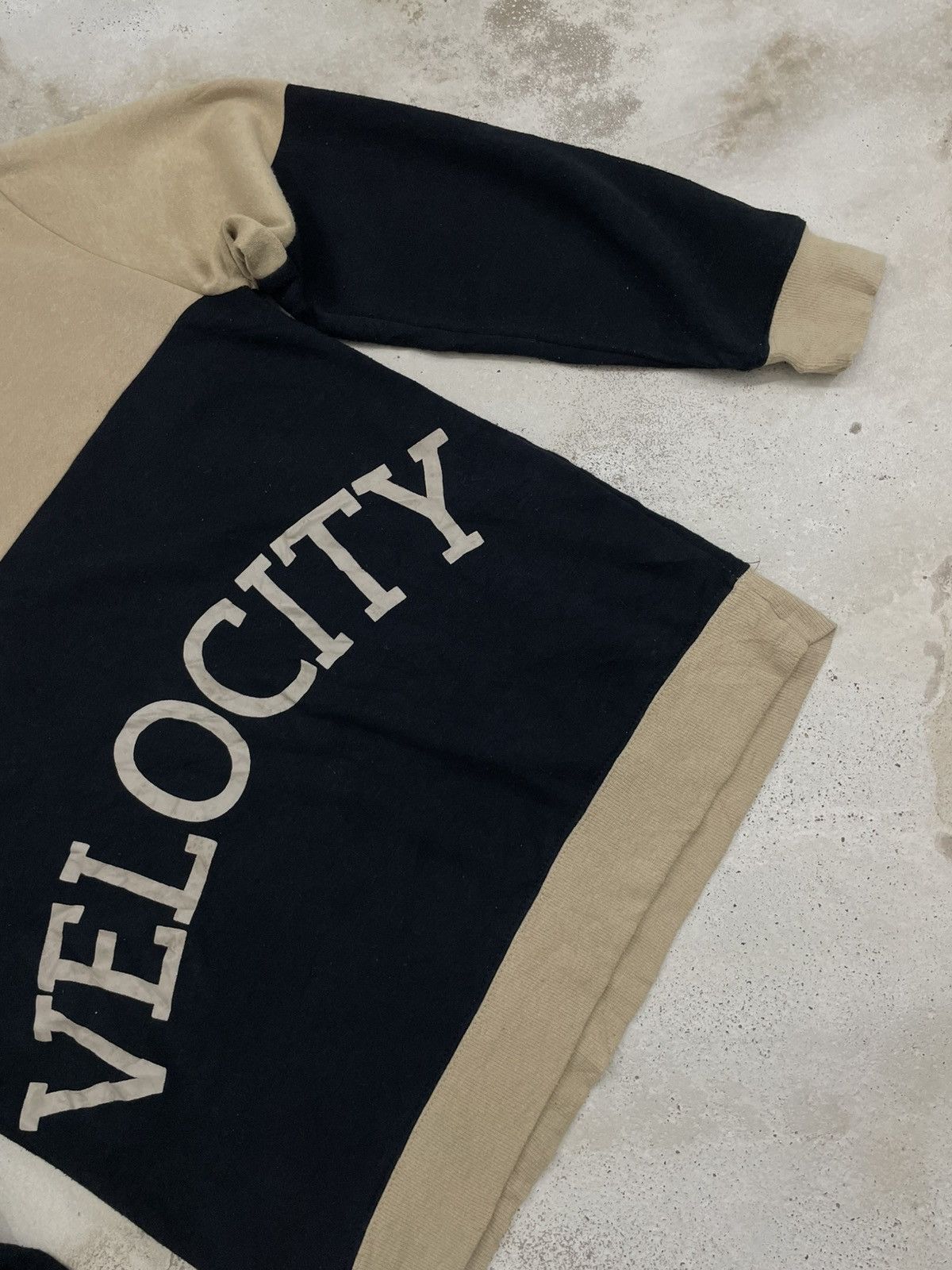 Japanese Brand Suffuse Velocity Color Block Size US M / EU 48-50 / 2 - 7 Thumbnail