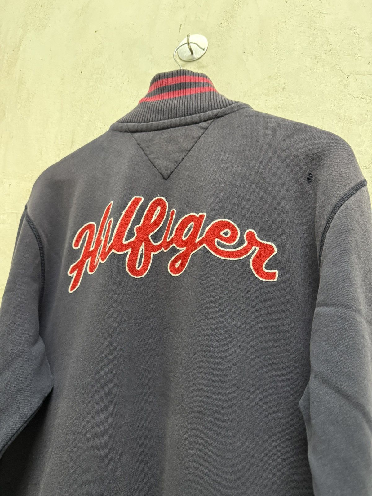 Tommy Hilfiger Distressed 2000s Tommy Hilfiger Zipper Sweater Size US XXL / EU 58 / 5 - 5 Thumbnail