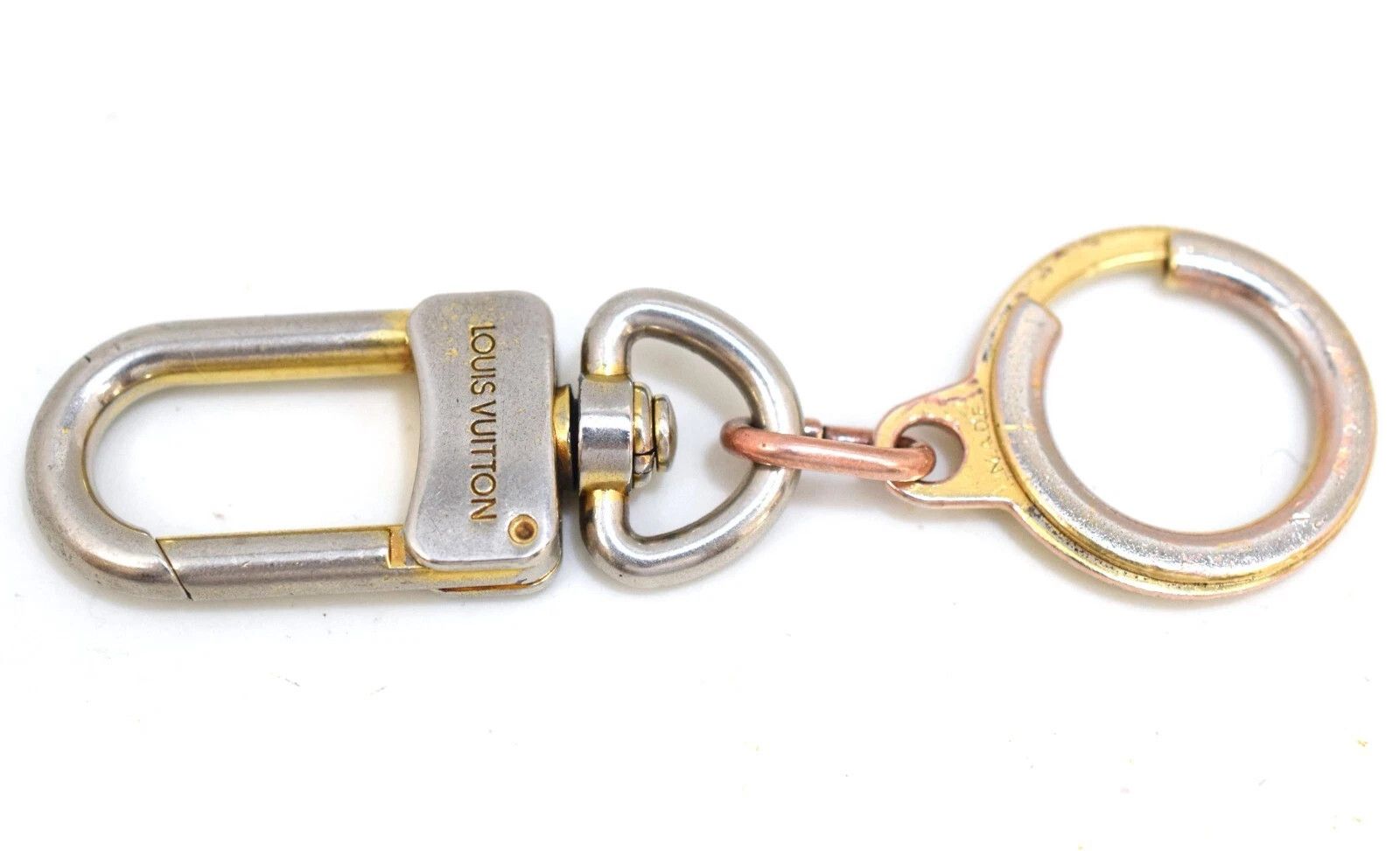 Louis Vuitton Louis Vuitton Anokre Key Chain Gold Metal M62694 Size ONE SIZE - 1 Thumbnail