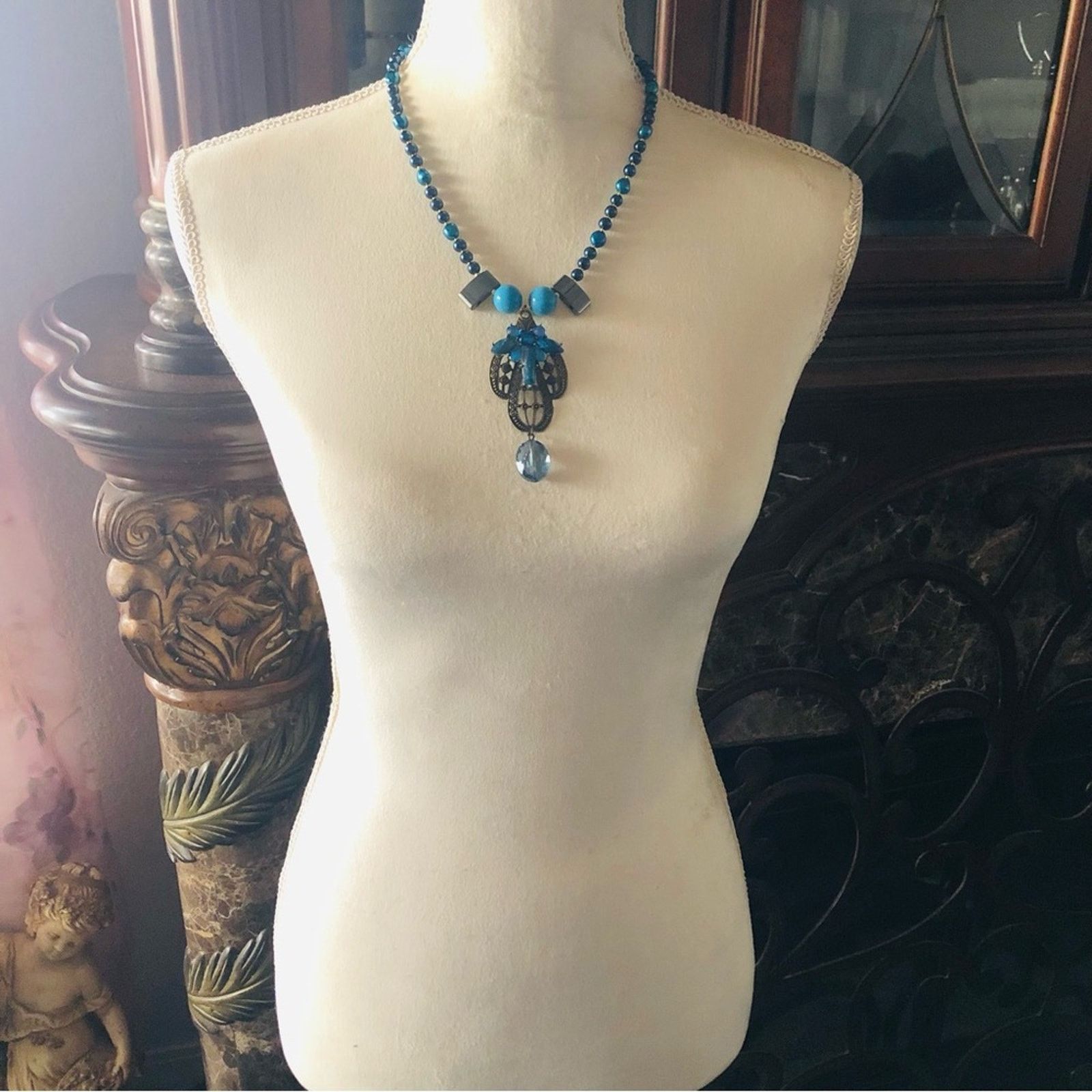 Handmade Handcrafted repurpose peacock freshwater Pearl necklace Size ONE SIZE - 6 Thumbnail