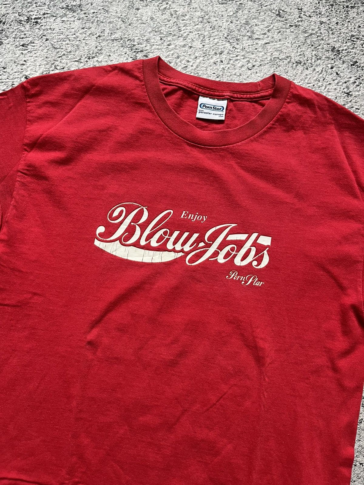 Vintage Vintage 90s Enjoy BlowJobs PornStar T-shirt made in USA Size US L / EU 52-54 / 3 - 5 Thumbnail