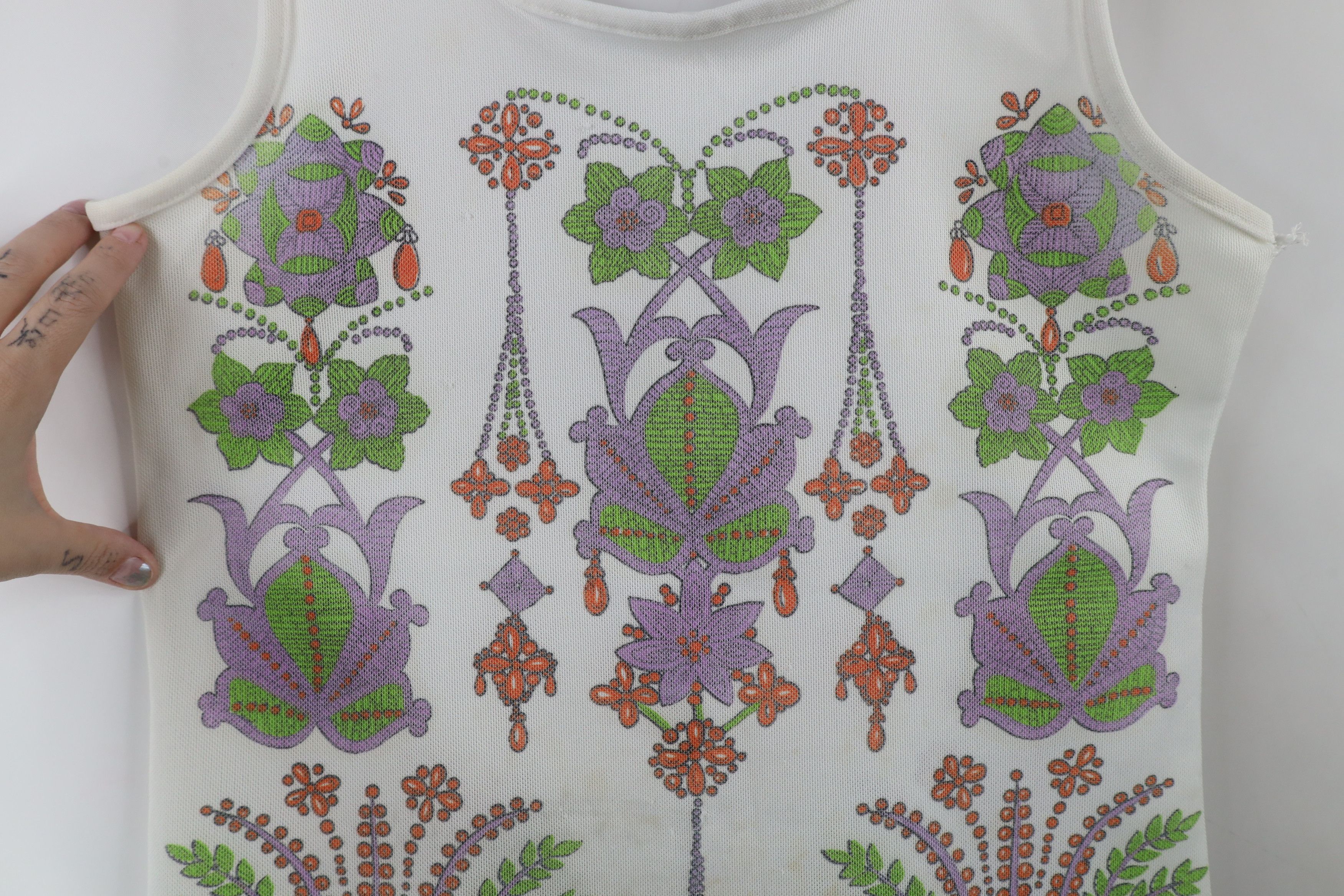 Vintage Vintage 60s 70s Mid Century Modern MCM Flower Knit Tank Top Size M / US 6-8 / IT 42-44 - 4 Thumbnail