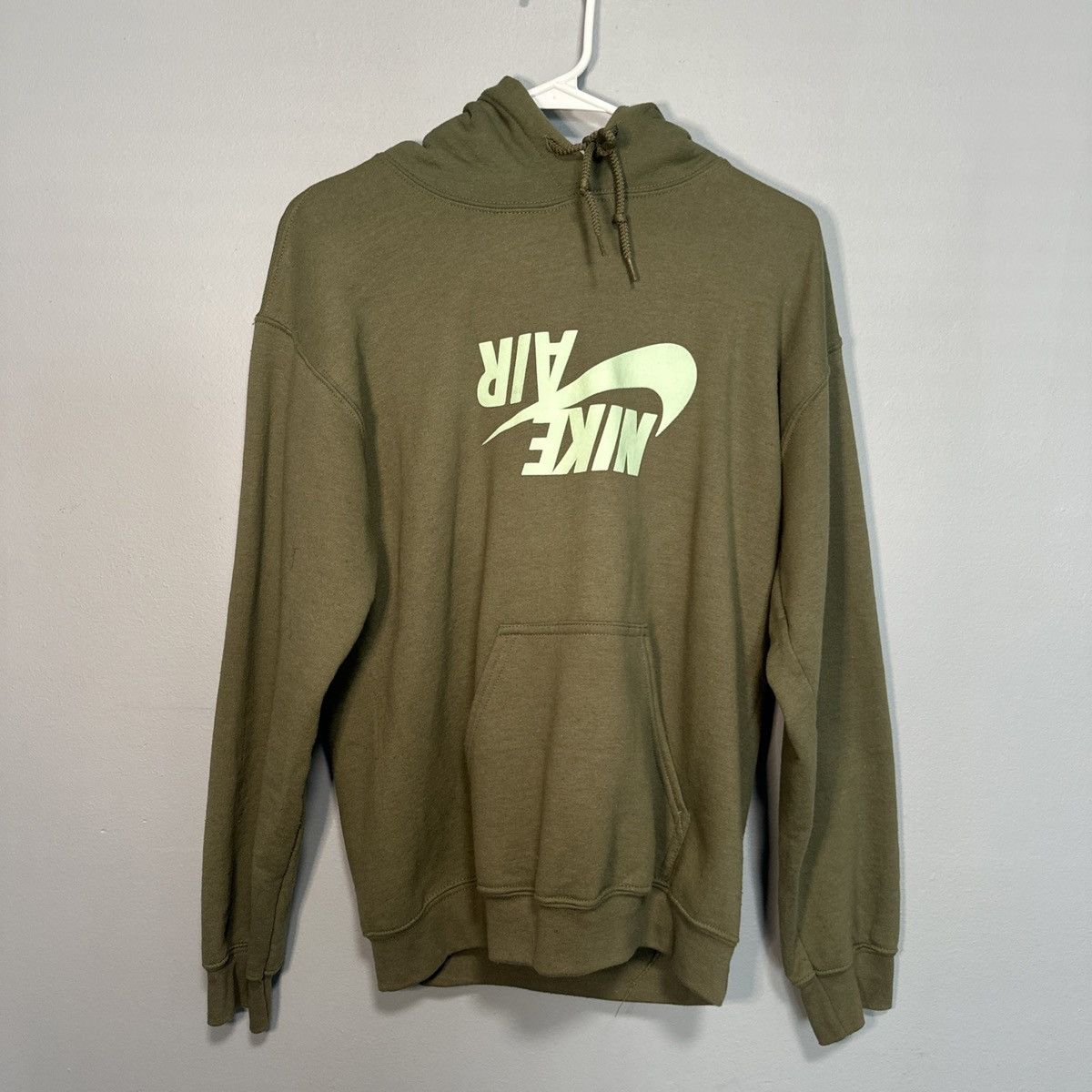 Nike × Travis Scott Travis Scott X Nike Glow In The Dark Hoodie Sz S Size US S / EU 44-46 / 1 - 5 Thumbnail