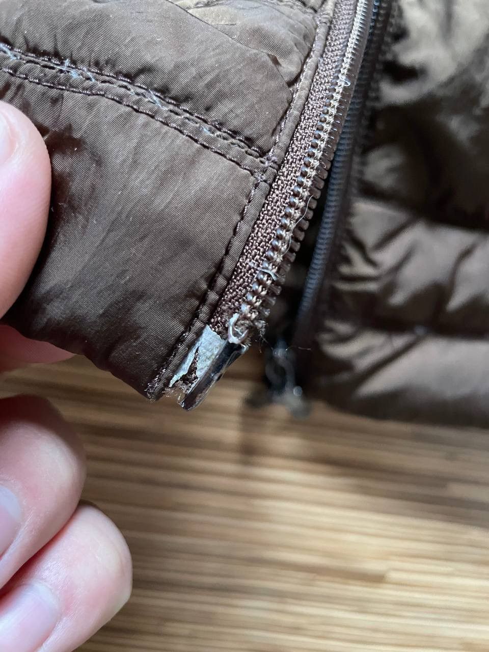 Moncler Moncler vintage down jacket long coat brown Size M / US 6-8 / IT 42-44 - 11 Thumbnail