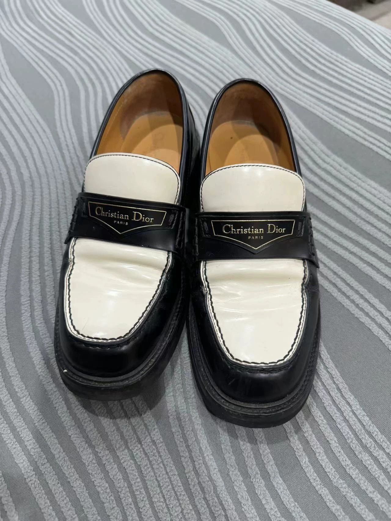 Dior Dior Flat Shoes 37.5 Authentic Size US 7 / IT 37 - 1 Thumbnail