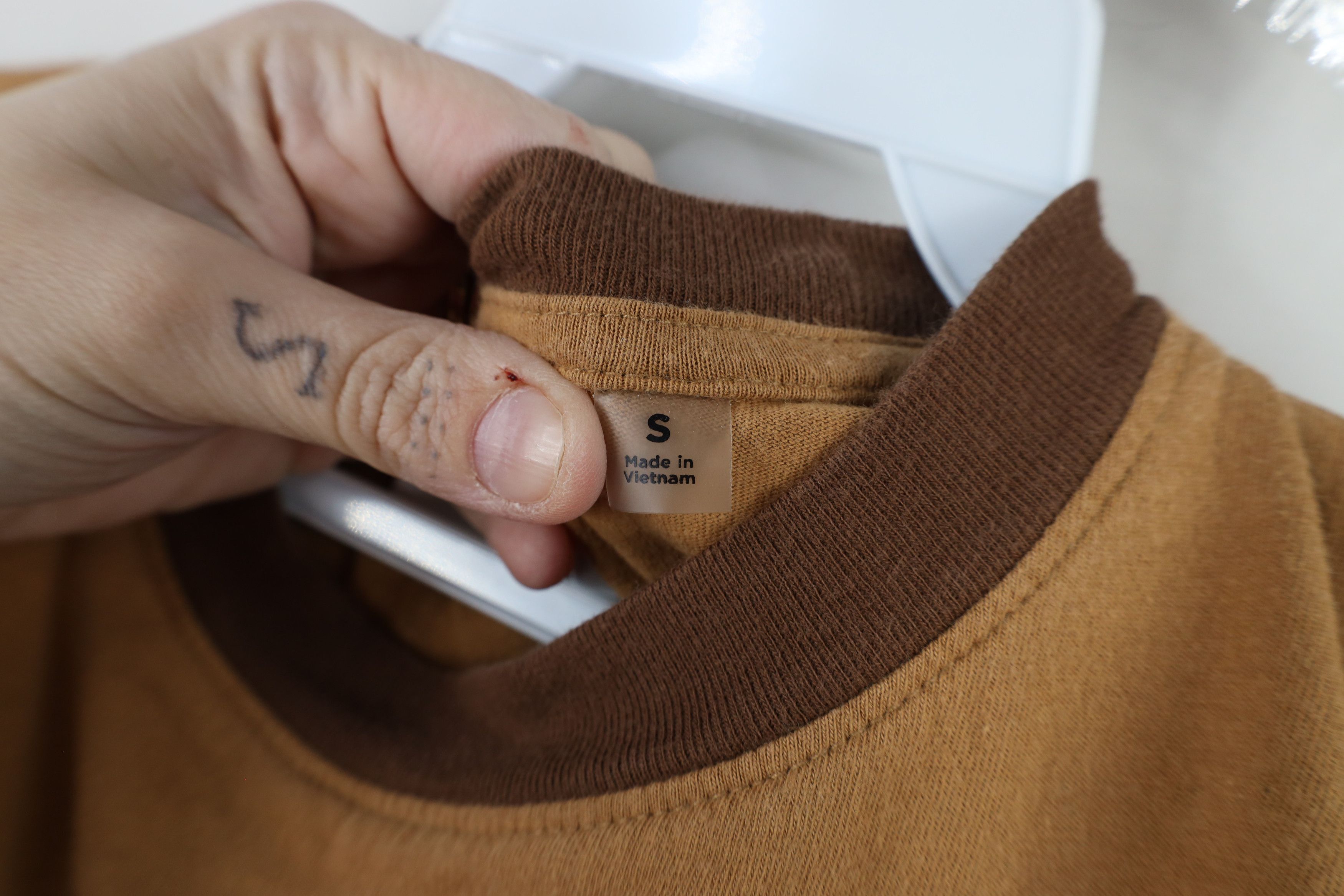 Vintage Pacsun x Land Rover Spell Out Short Sleeve T-Shirt Brown Size US S / EU 44-46 / 1 - 8 Thumbnail